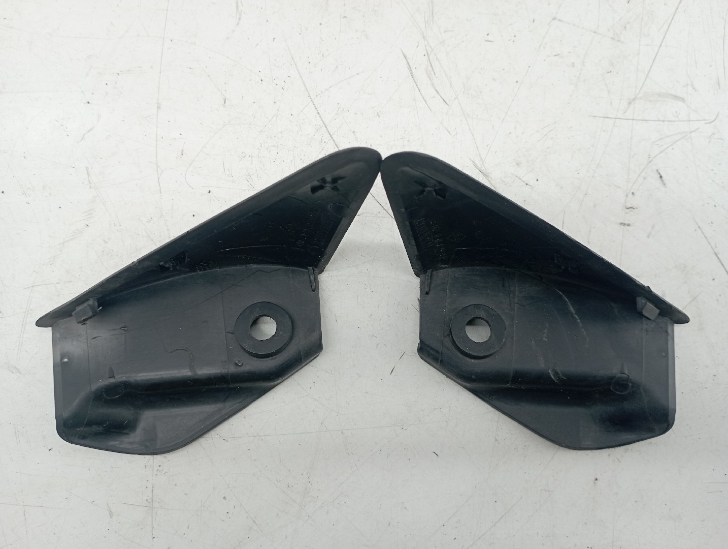 Acabamento de porta RENAULT MEGANE II (BM0/1_, CM0/1_) | 01 - 12 Imagem-3