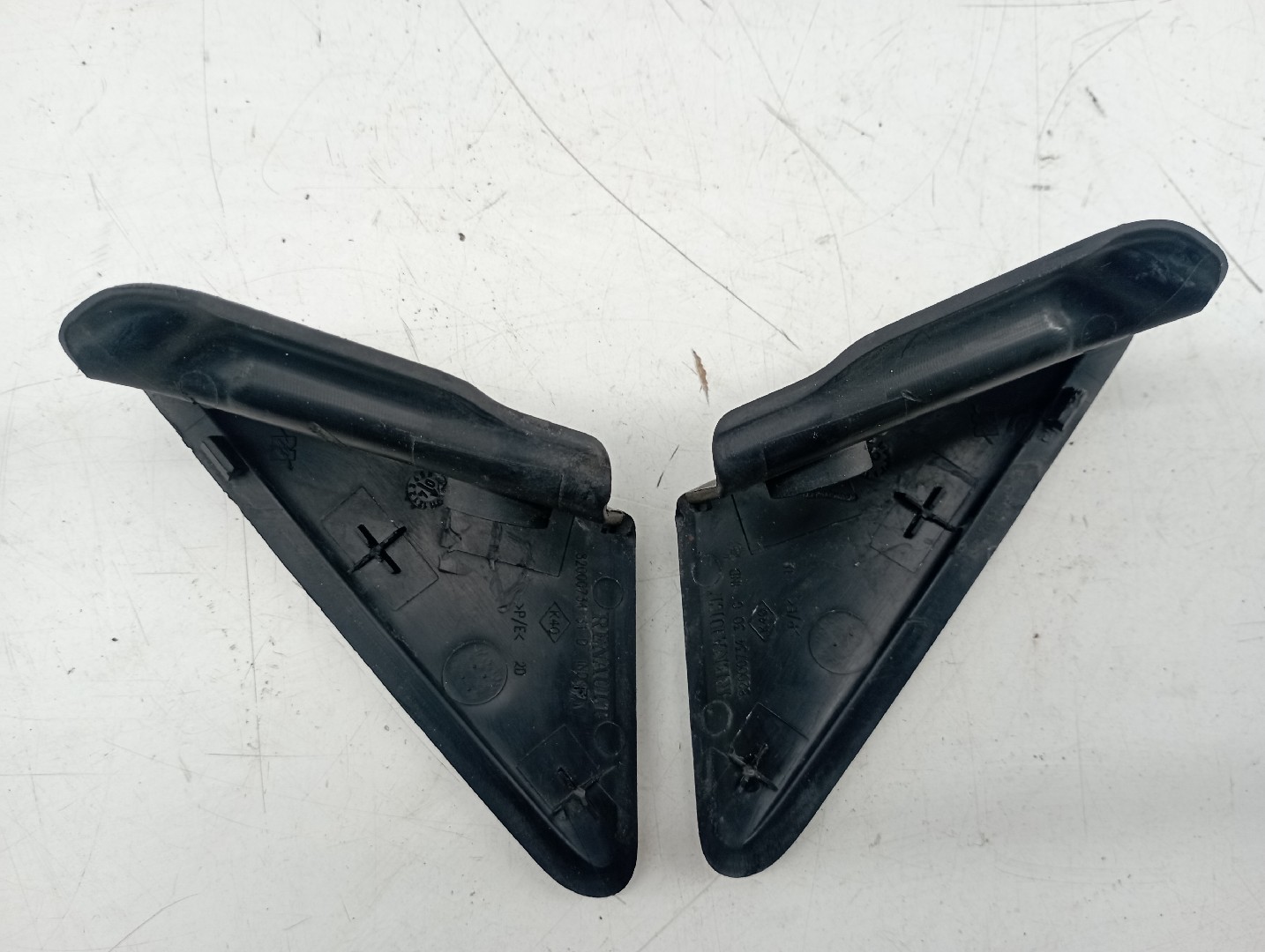 Acabamento de porta RENAULT MEGANE II (BM0/1_, CM0/1_) | 01 - 12 Imagem-6