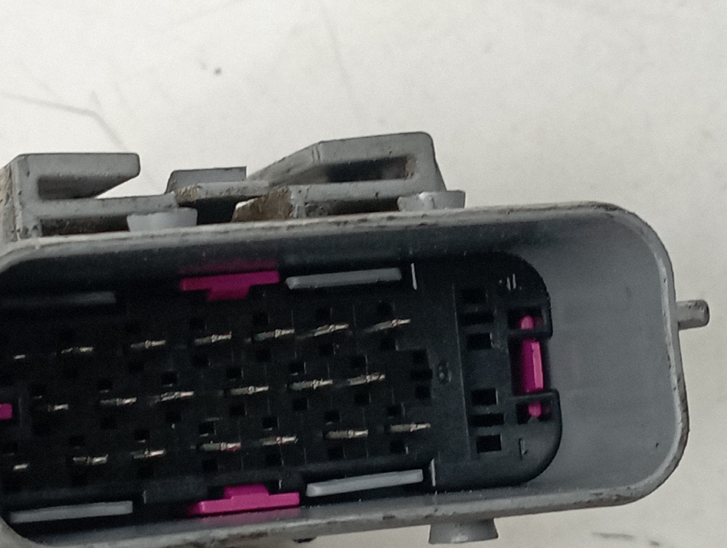 Instalação Elétrica do Motor OPEL ASTRA J Sports Tourer (P10) | 10 - 15 Imagem-3