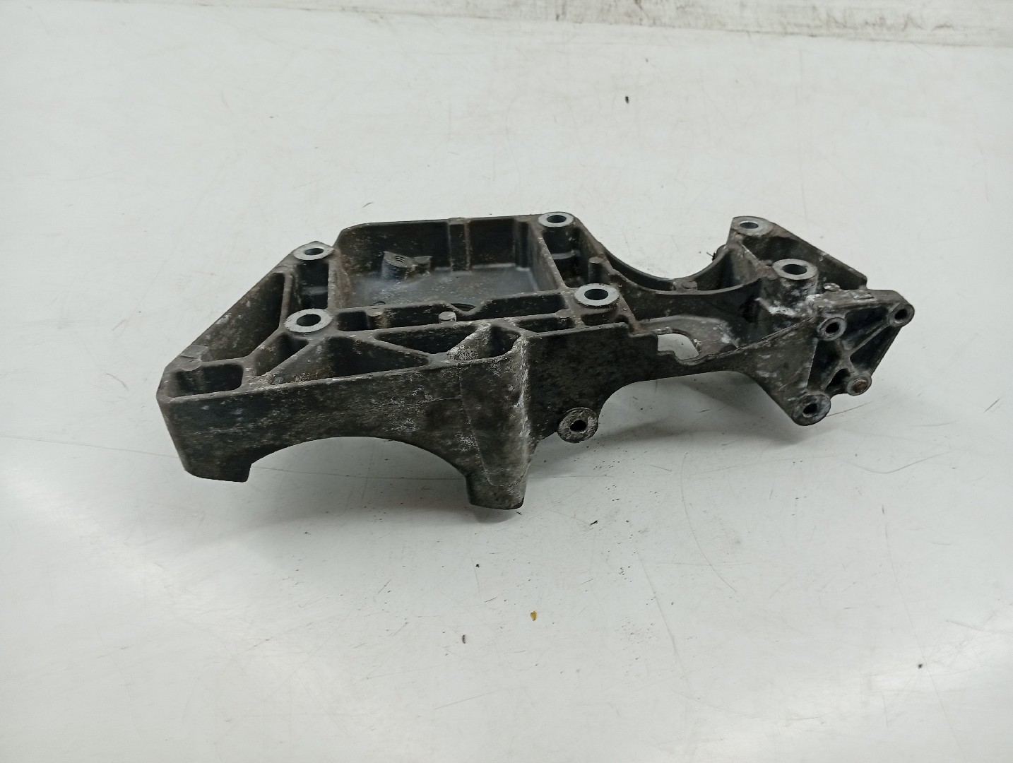 Suporte De Alternador AUDI A3 (8L1) | 96 - 06 Imagem-4