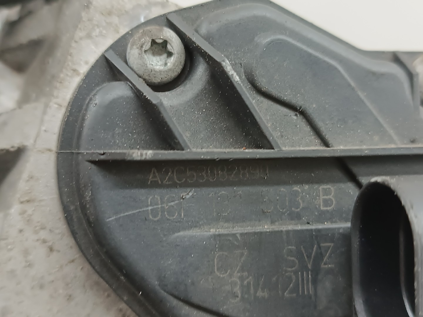 Válvula EGR AUDI A3 (8L1) | 96 - 06 Imagem-5