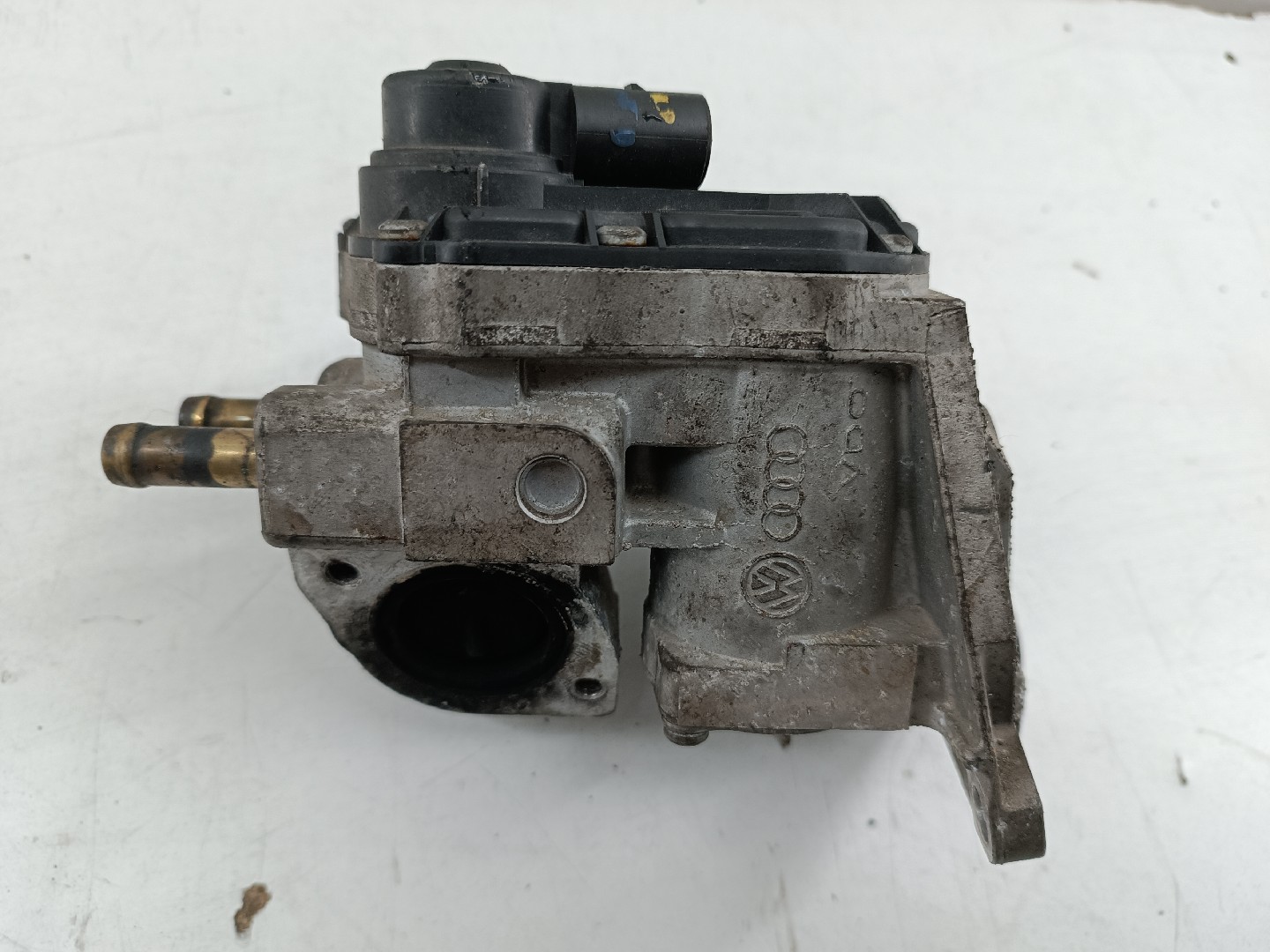 Válvula EGR AUDI A3 (8L1) | 96 - 06 Imagem-3