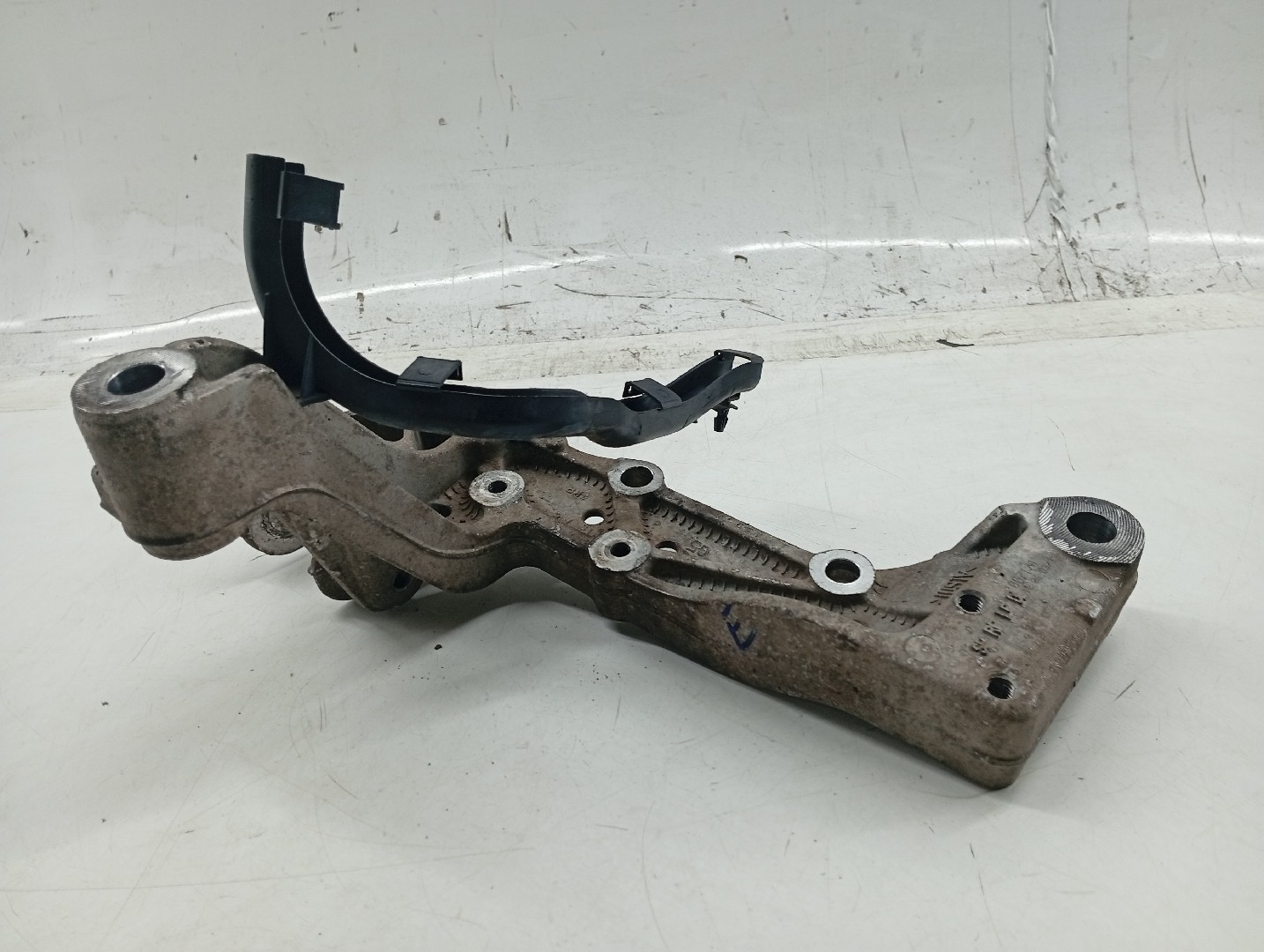 Braço de Suspensão da Roda Esquerda AUDI A3 (8L1) | 96 - 06 Imagem-2