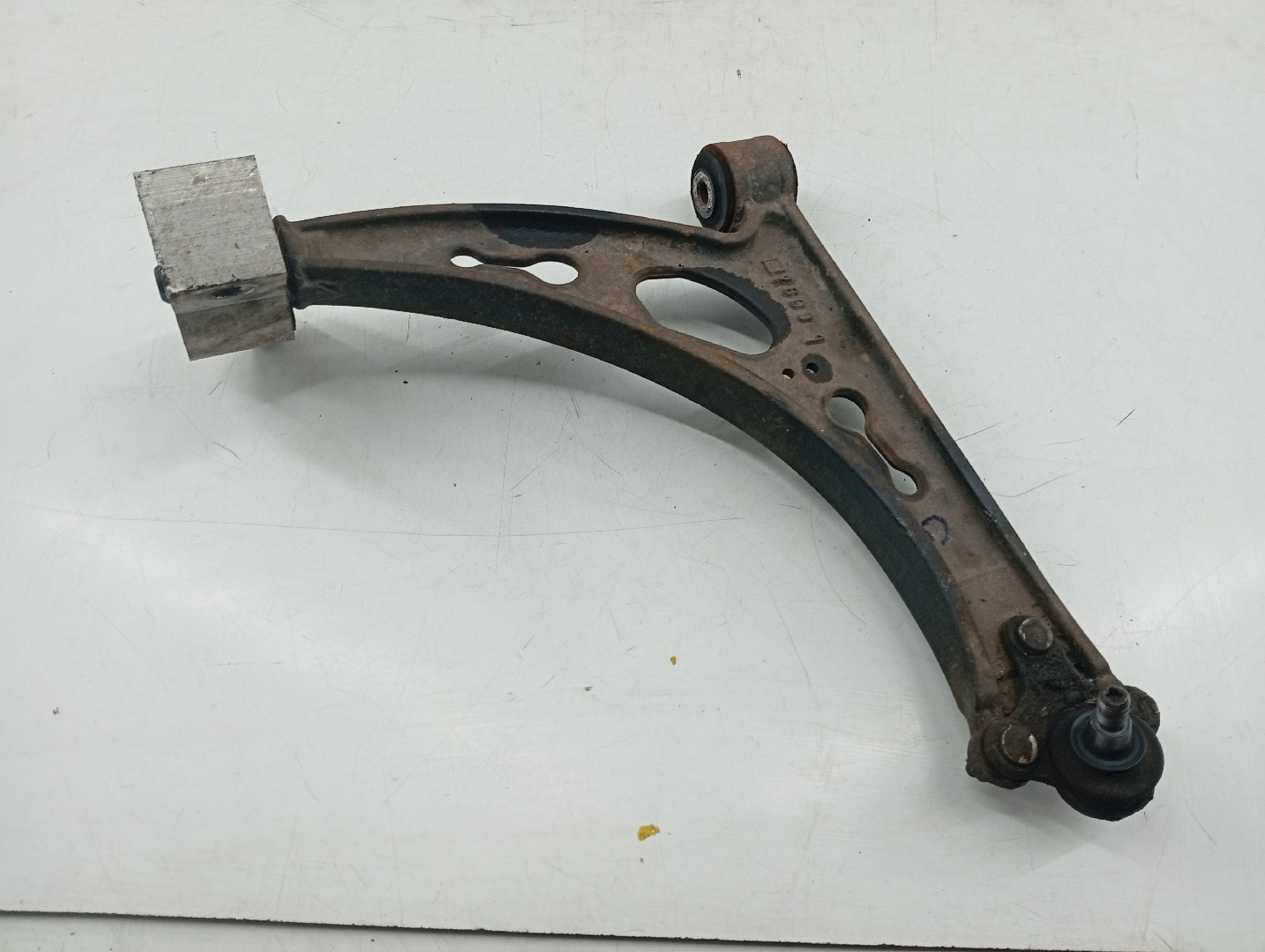 Braço de suspensão frente direito AUDI A3 (8L1) | 96 - 06