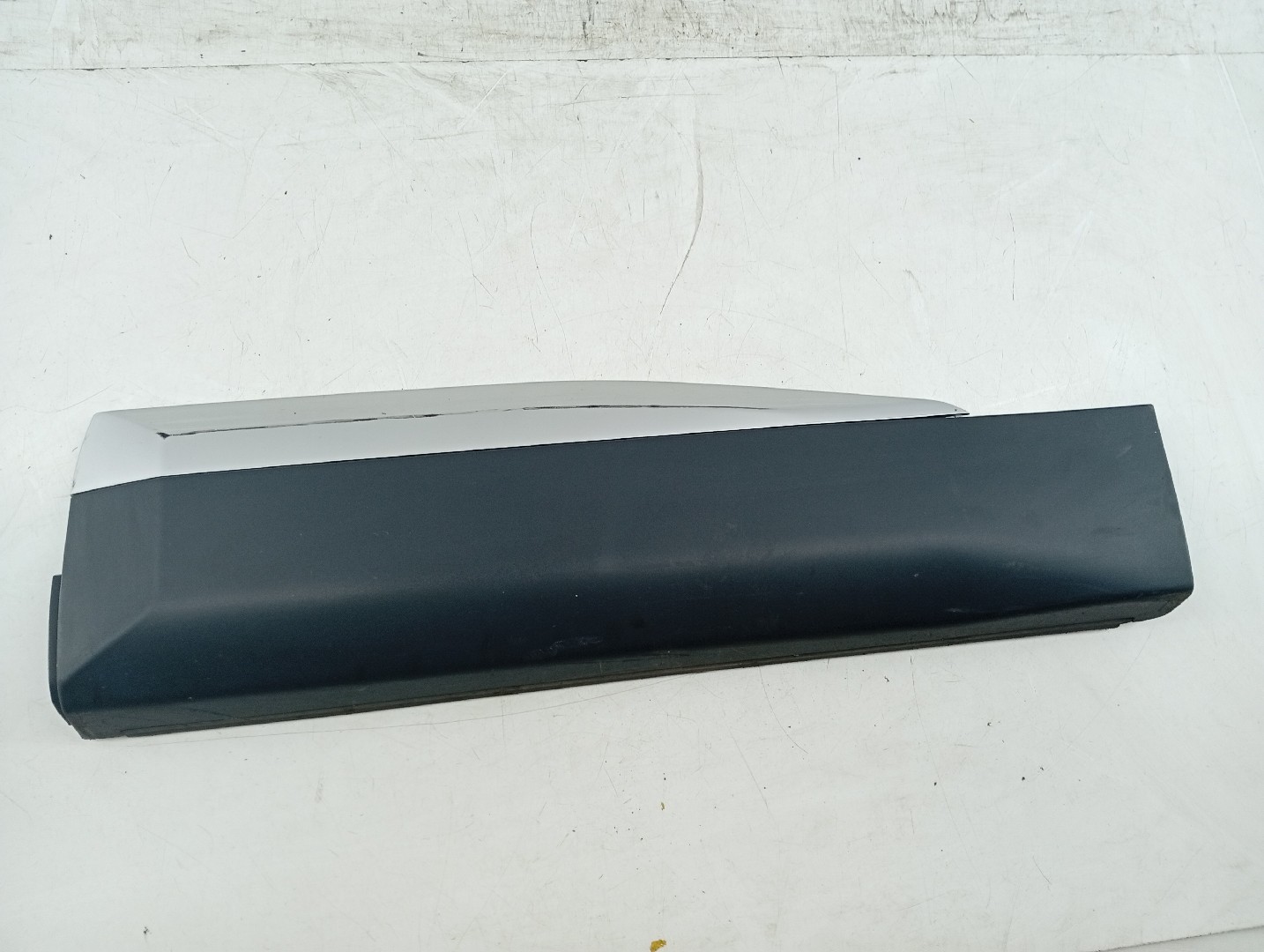 Friso da porta PEUGEOT 2008 II (U_) | 19 - 