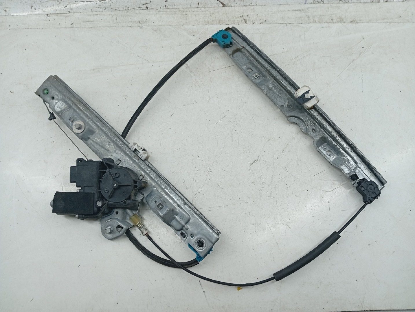 Motor e elevador de vidro frente direito PEUGEOT 308 I (4A_, 4C_) | 07 - 16