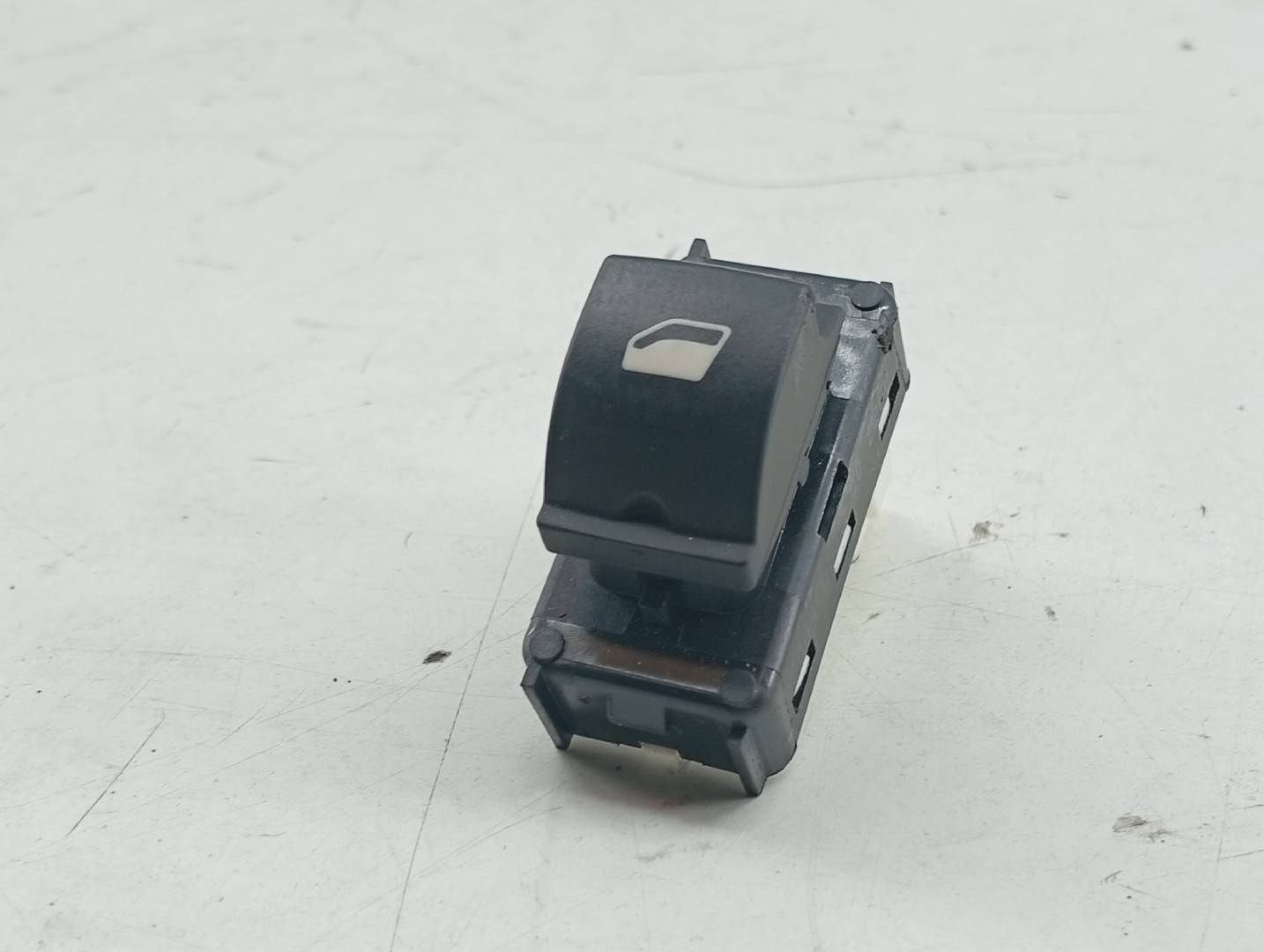 Comutador de vidro frente direito PEUGEOT 3008 SUV (M_) | 16 -  Imagem-6