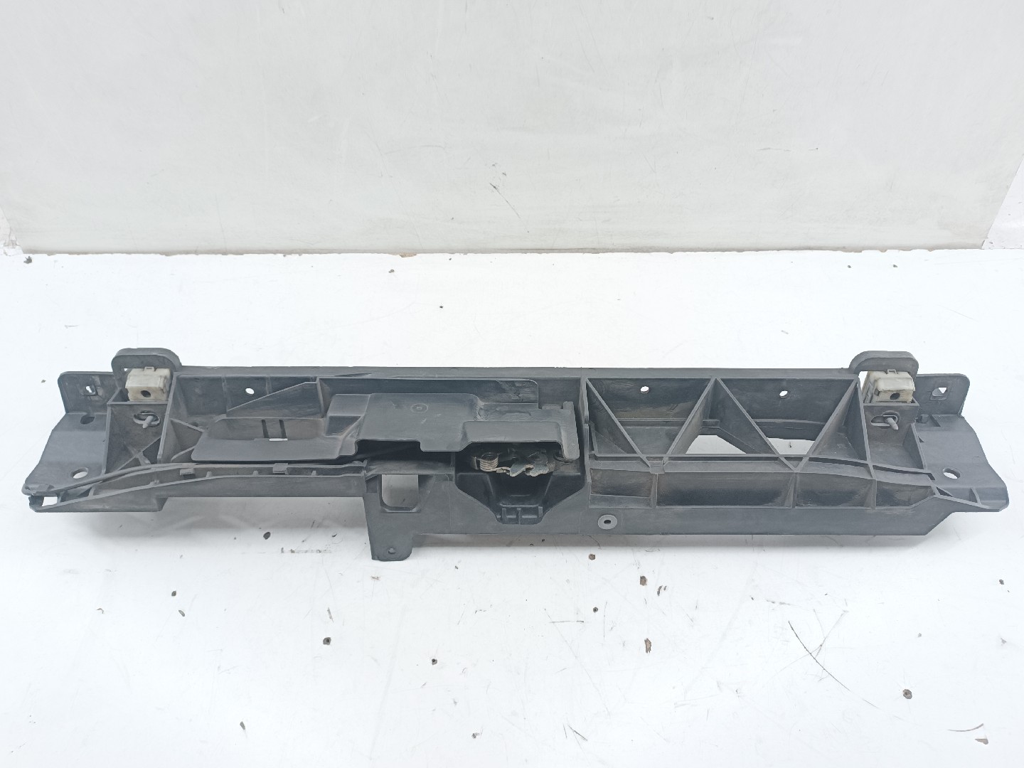 Travessa superior de radiador PEUGEOT 3008 SUV (M_) | 16 -  Imagem-8