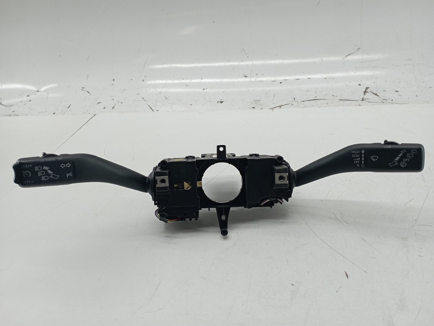 Comutador de Luzes /Piscas /Limpa Para-Brisas SEAT TOLEDO IV (KG3) | 12 - 19