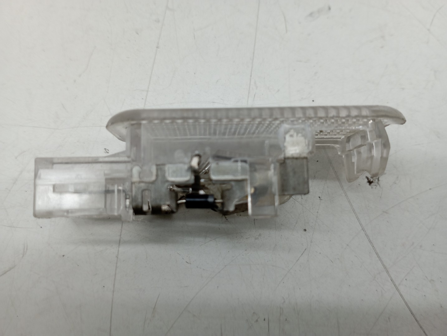 Luz de cortesia SEAT TOLEDO IV (KG3) | 12 - 19 Imagem-3