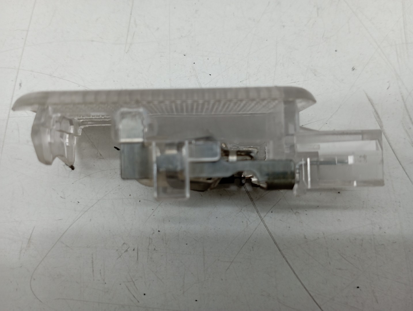 Luz de cortesia SEAT TOLEDO IV (KG3) | 12 - 19 Imagem-1