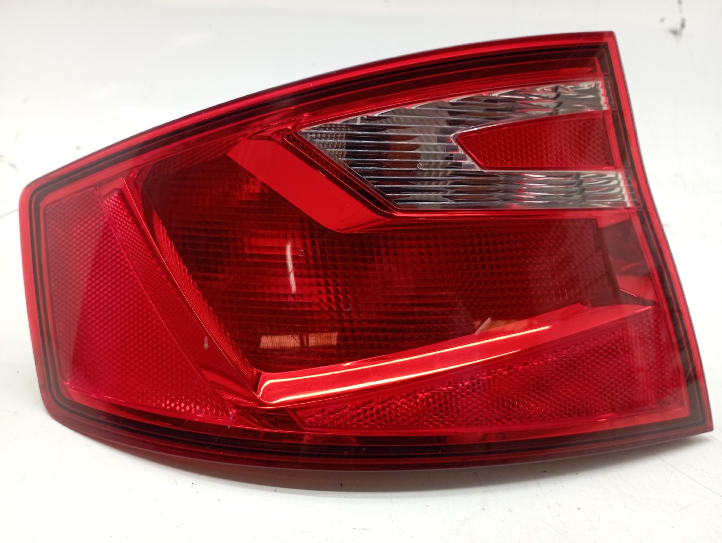 Farolim Stop Esquerdo SEAT TOLEDO IV (KG3) | 12 - 19 Imagem-7