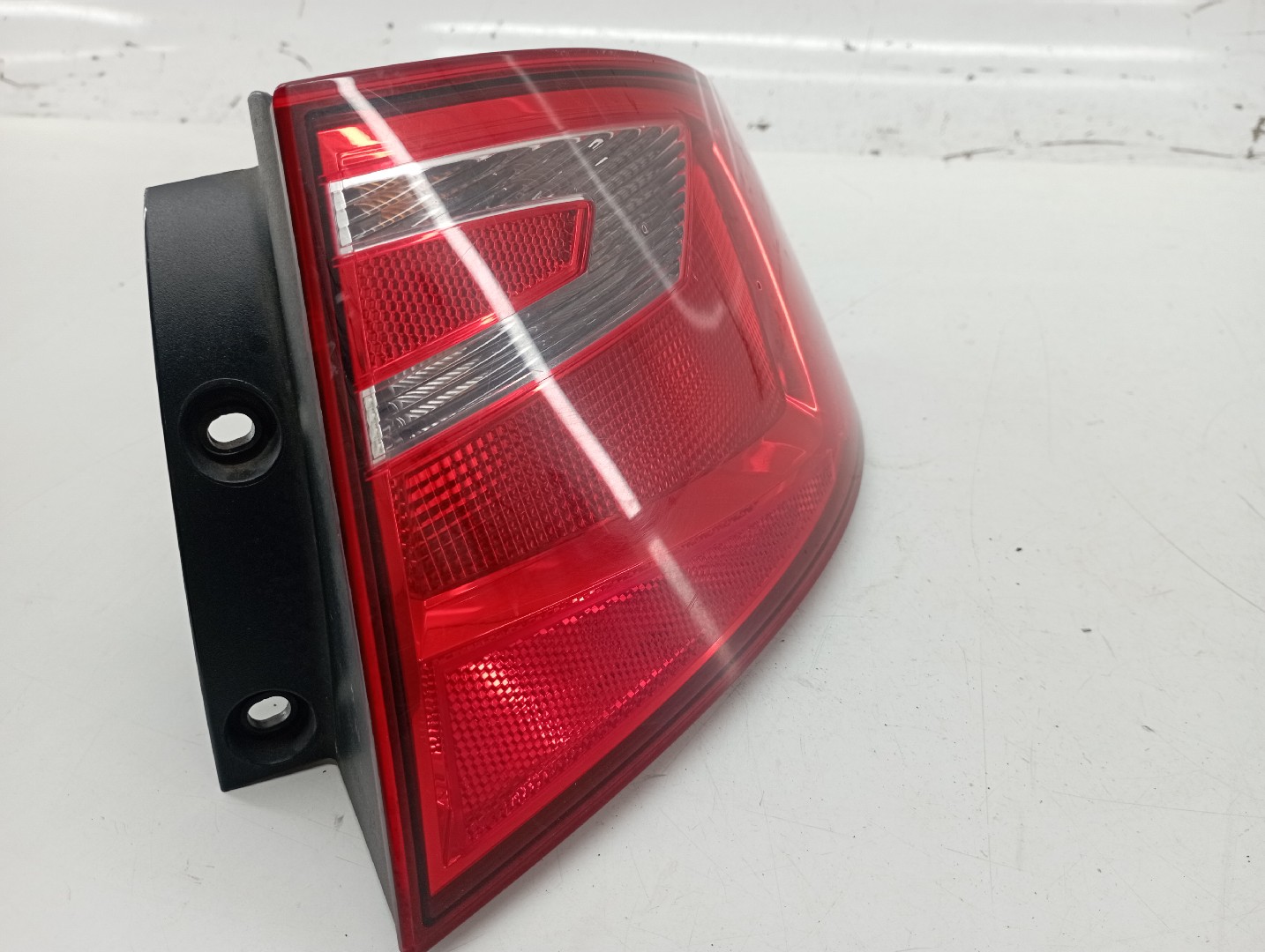 Farolim Stop Direito SEAT TOLEDO IV (KG3) | 12 - 19 Imagem-5