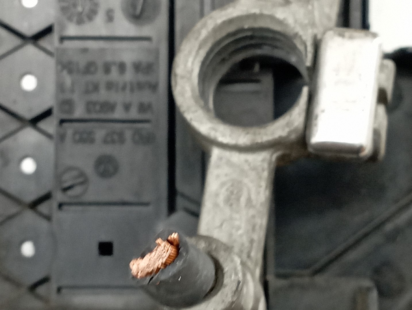 Módulo de fusíveis de bateria SEAT TOLEDO IV (KG3) | 12 - 19 Imagem-4