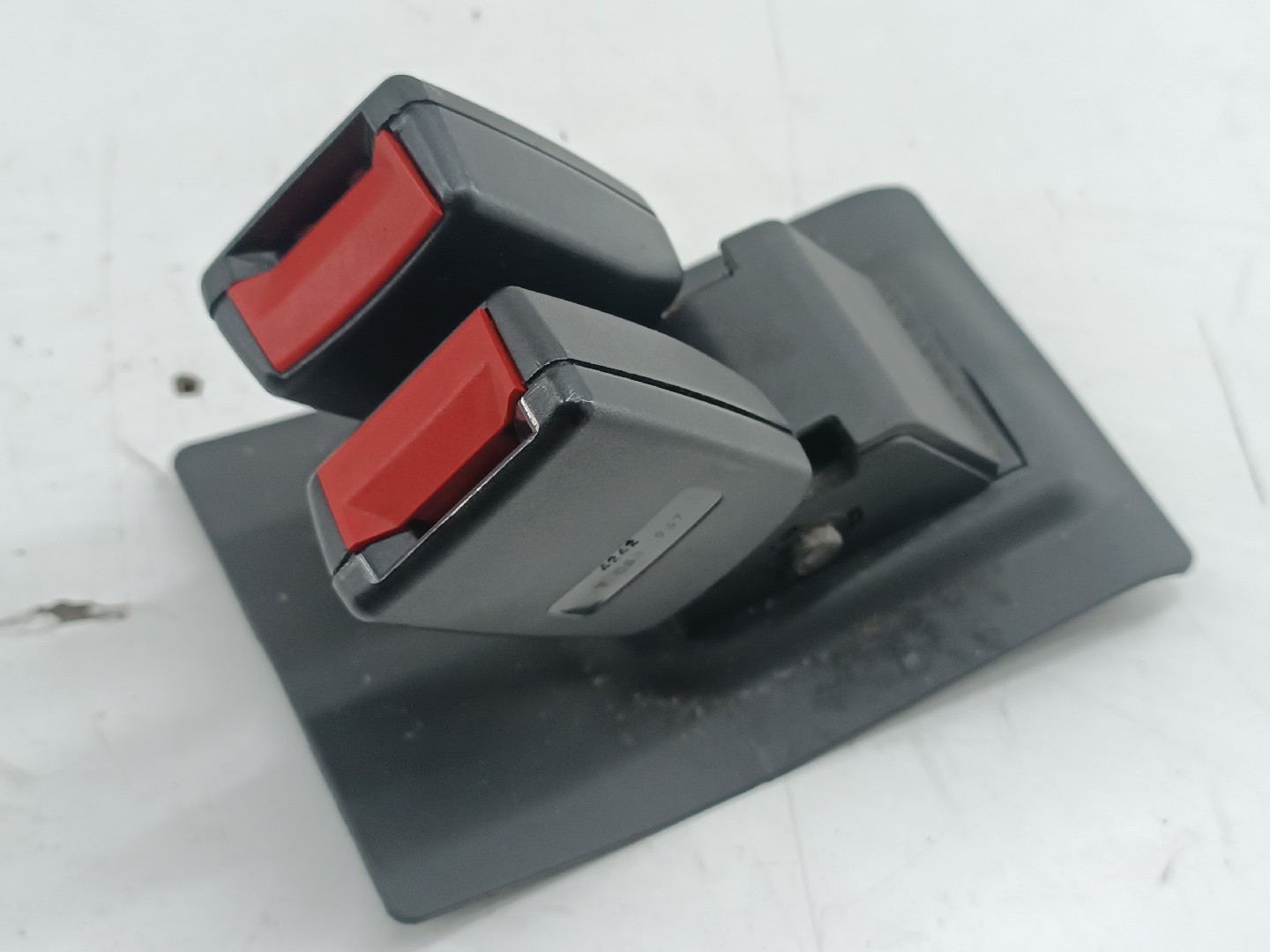 Encaixe cinto traseiro MINI MINI (R50, R53) | 01 - 06 Imagem-3
