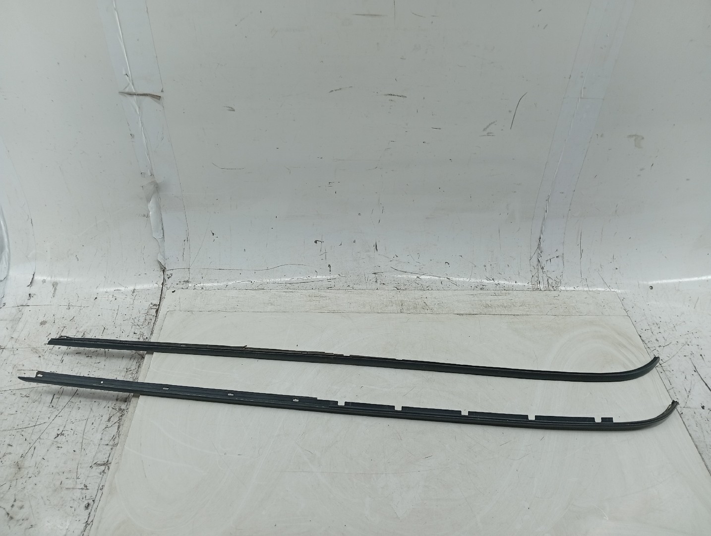 Friso do Tejadilho MINI MINI (R50, R53) | 01 - 06