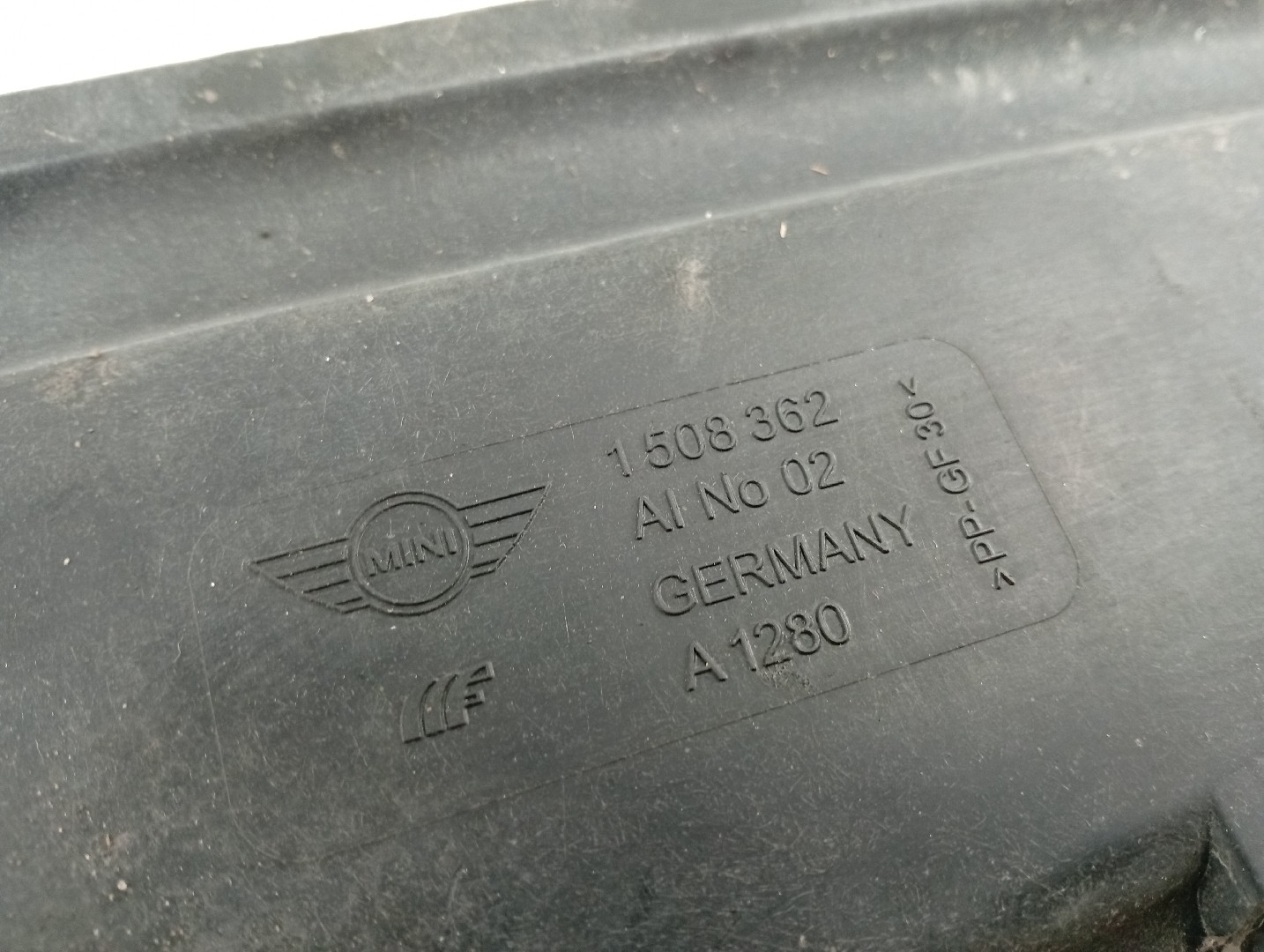 Proteção inferior de carroçaria MINI MINI (R50, R53) | 01 - 06 Imagem-1