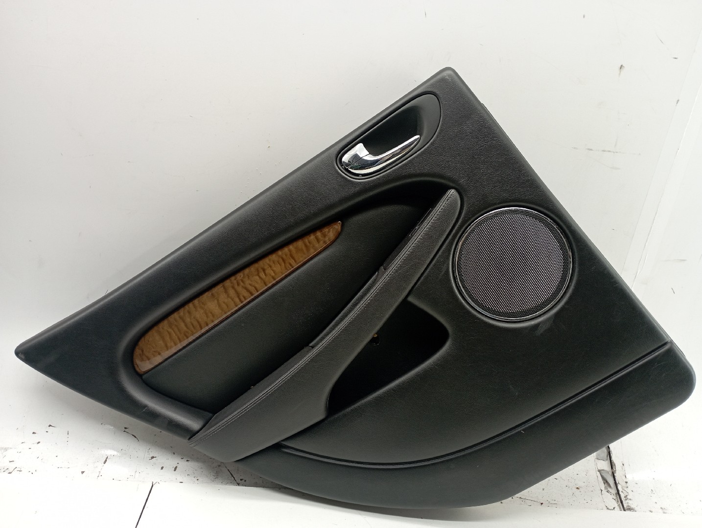 Quartela de porta trás esquerda JAGUAR X-TYPE (X400) | 01 - 09