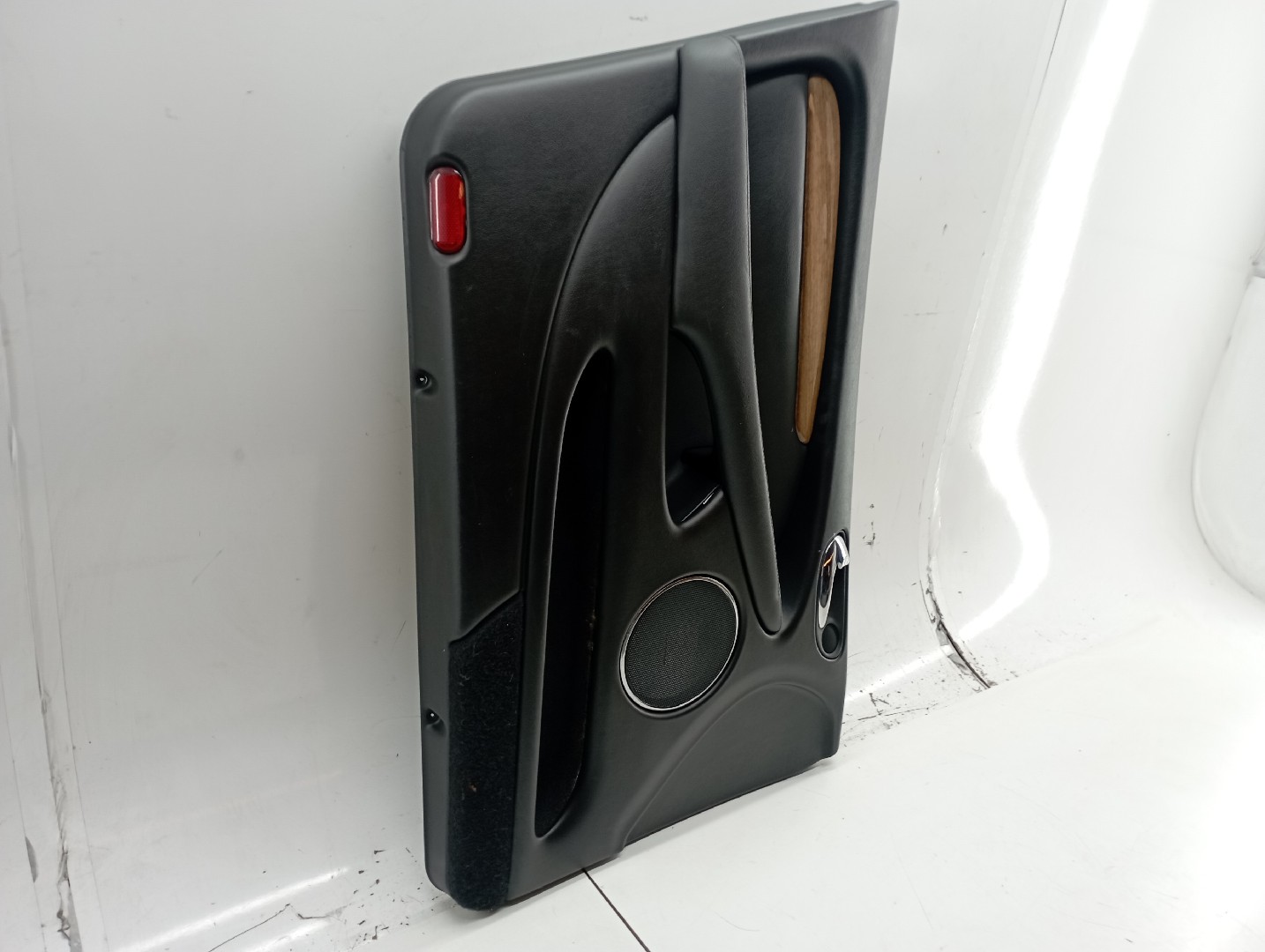 Quartela de porta frente esquerda JAGUAR X-TYPE (X400) | 01 - 09 Imagem-3