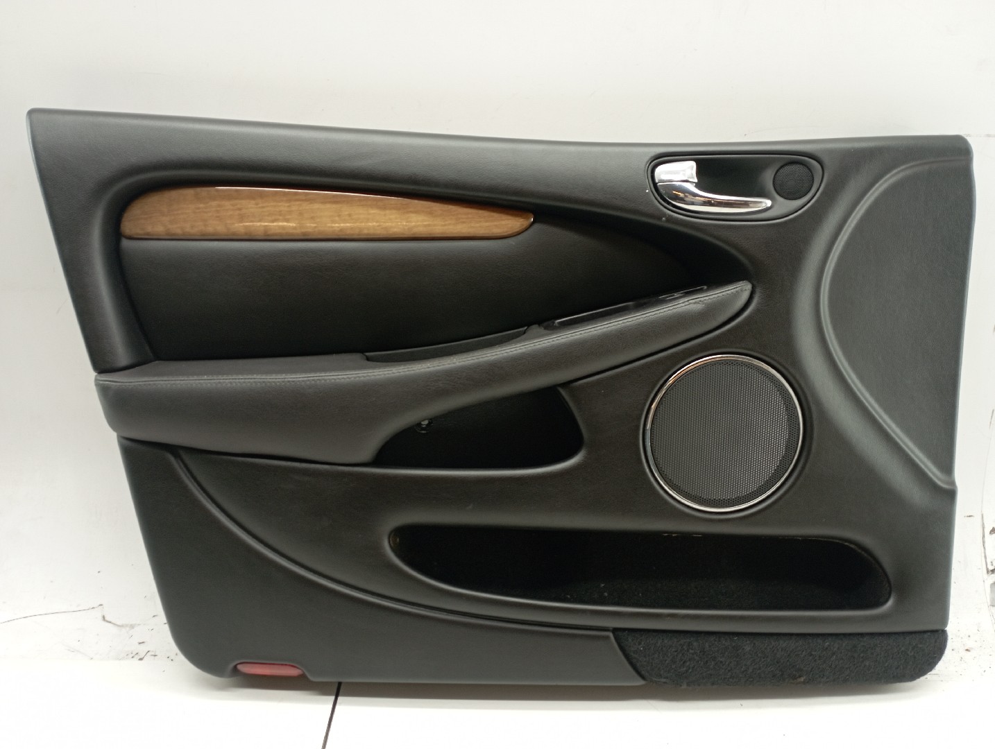 Quartela de porta frente esquerda JAGUAR X-TYPE (X400) | 01 - 09