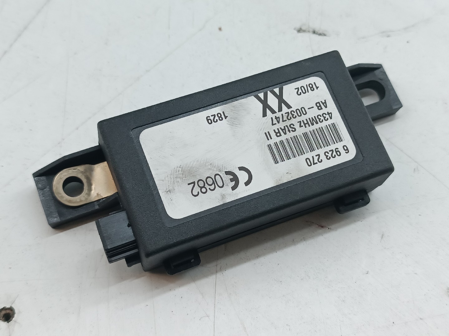 Amplificador de antena MINI MINI (R50, R53) | 01 - 06 Imagem-4