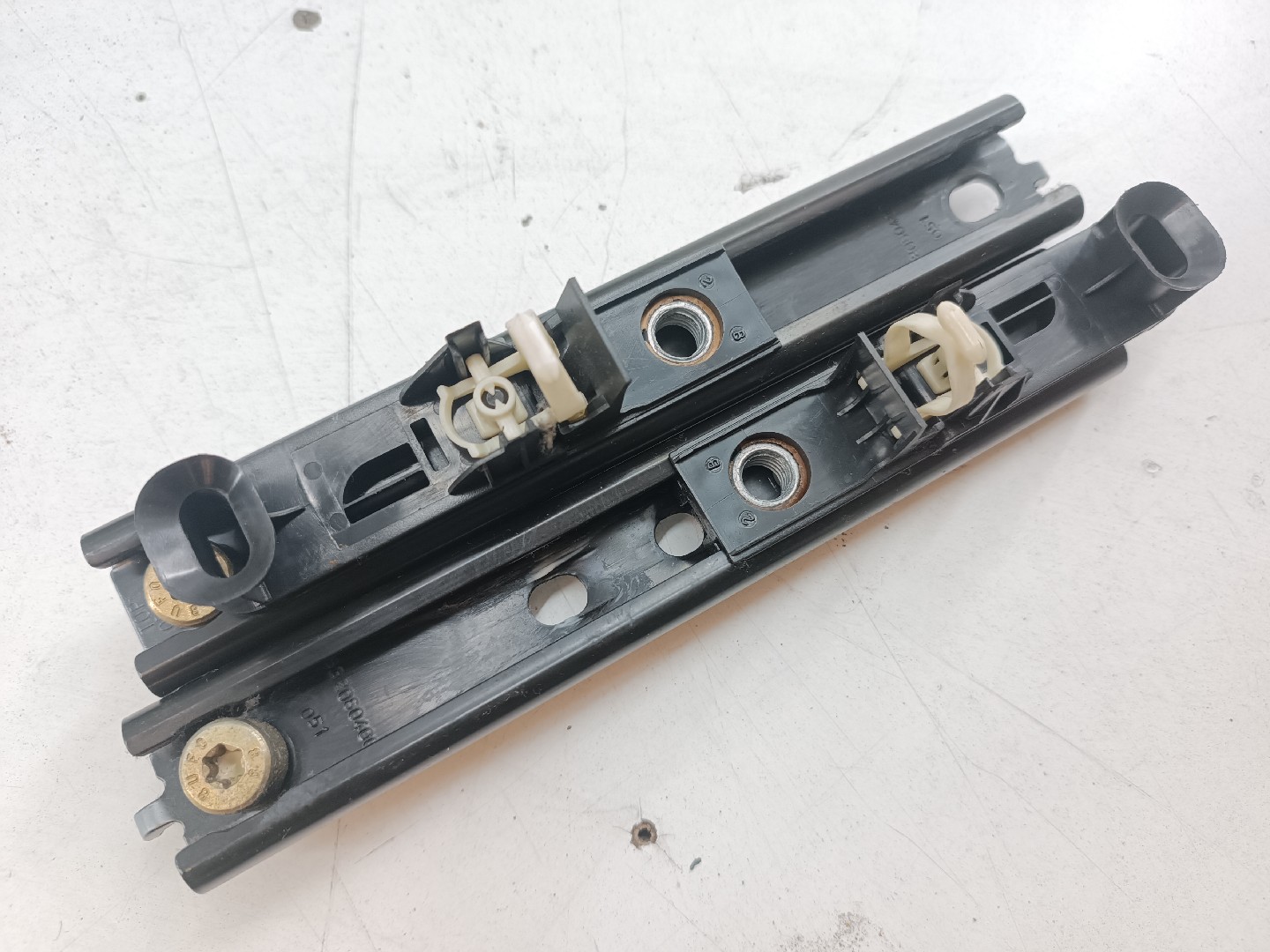 Regulador de altura de cinto MINI MINI (R50, R53) | 01 - 06 Imagem-4