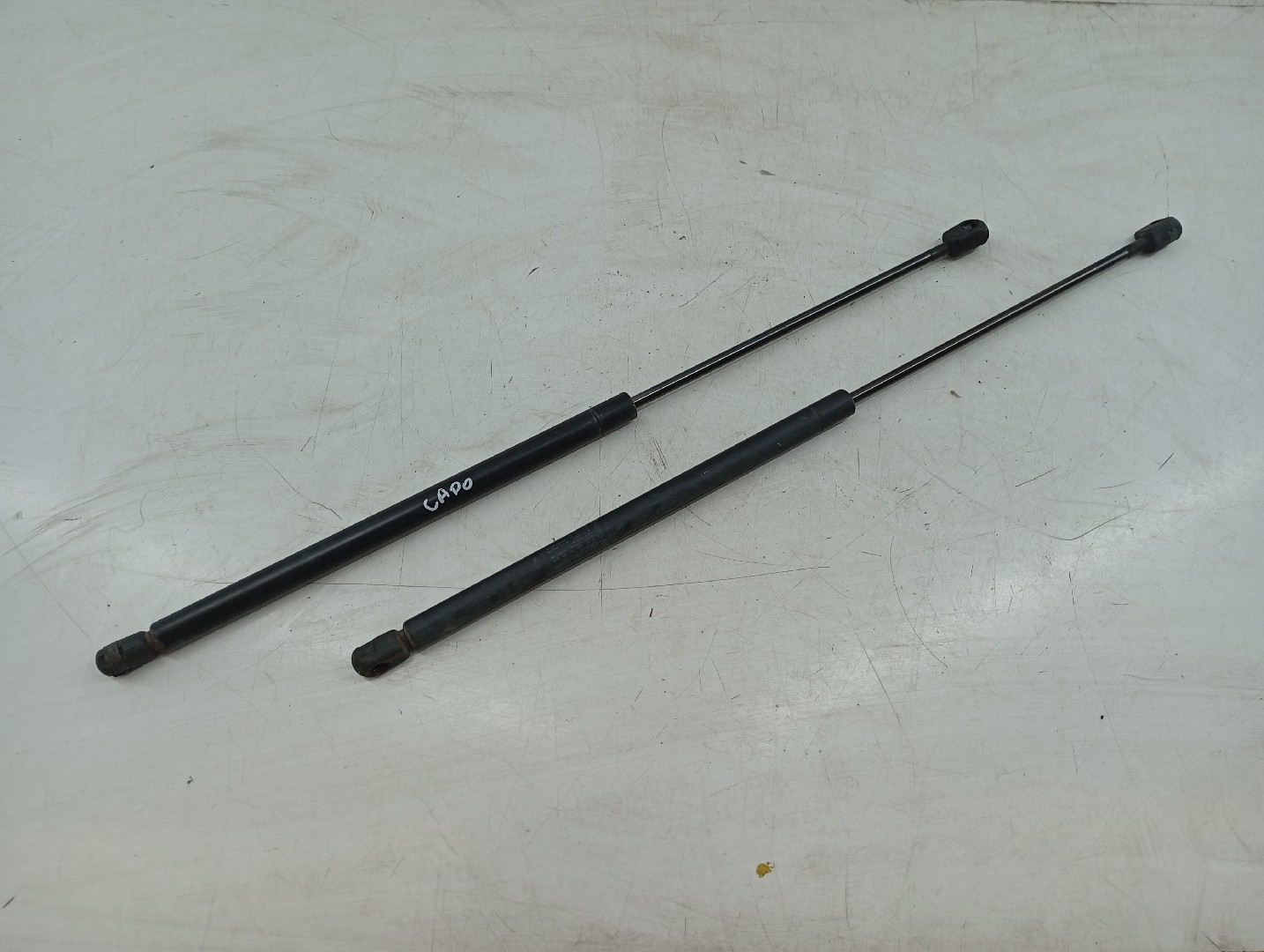 Amortecedor de capô MINI MINI (R50, R53) | 01 - 06