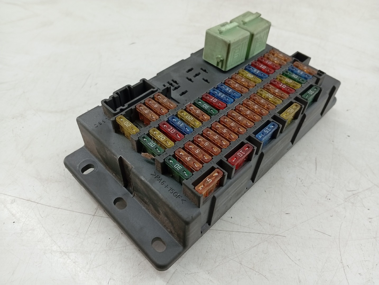 Caixa de fusíveis e relés MINI MINI (R50, R53) | 01 - 06 Imagem-2