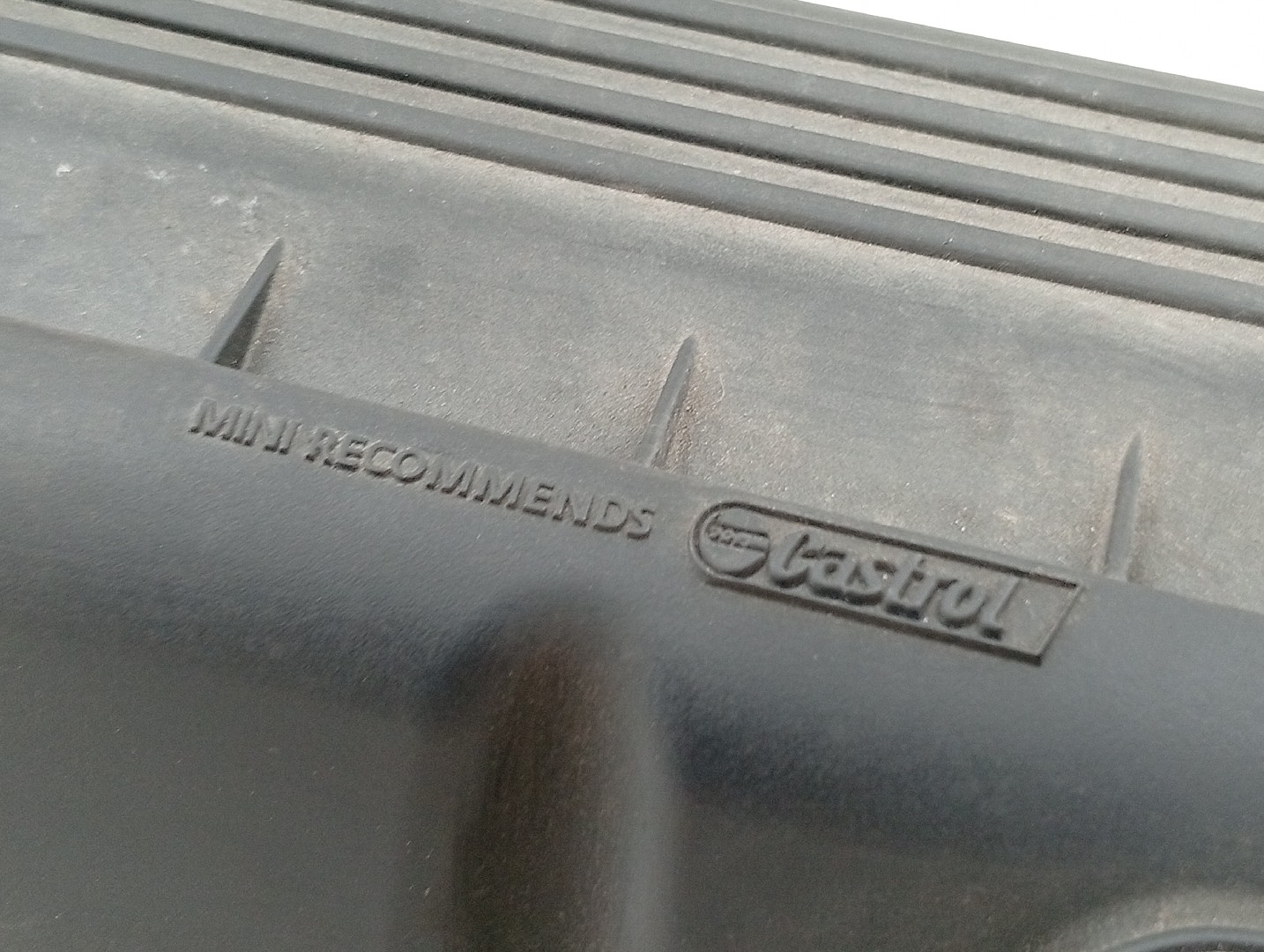 Tampa de motor MINI MINI (R50, R53) | 01 - 06 Imagem-2