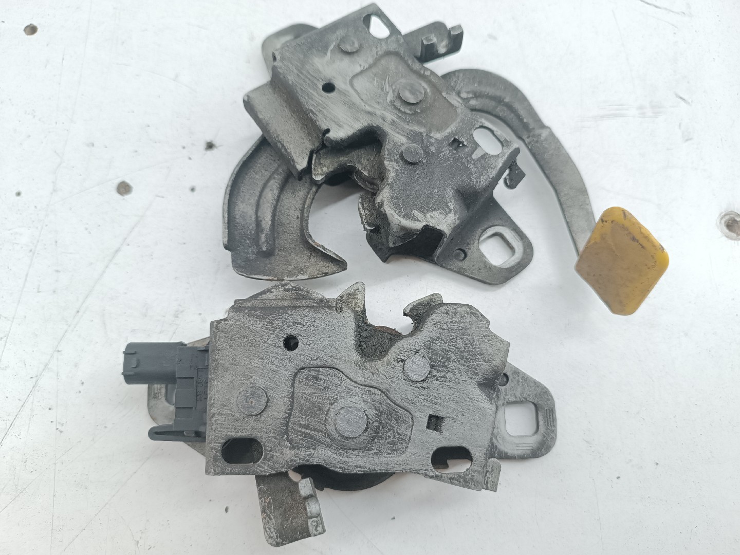 Fecho Capot MINI MINI (R50, R53) | 01 - 06 Imagem-8