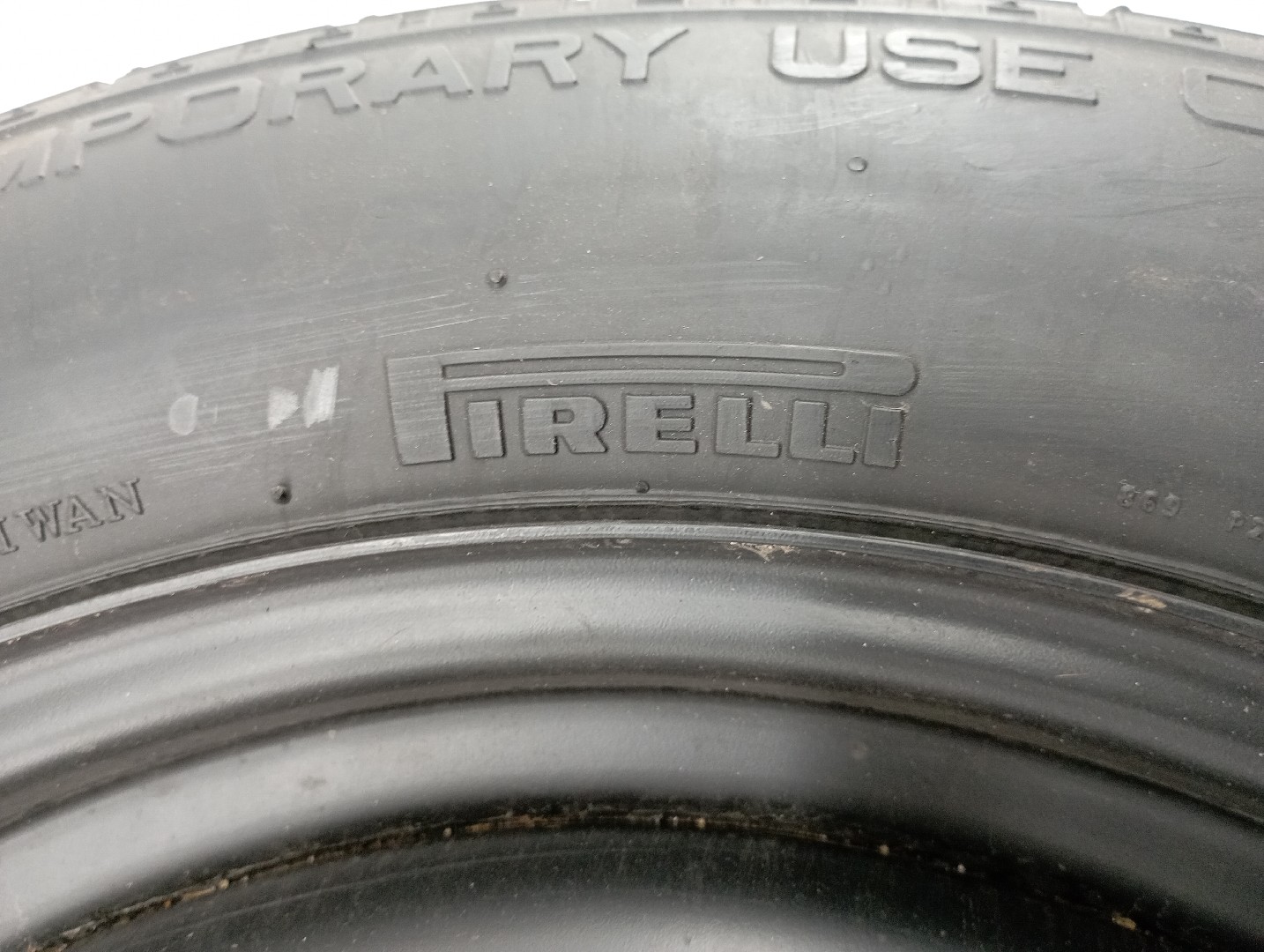 Pneu Suplente JAGUAR X-TYPE (X400) | 01 - 09 Imagem-2