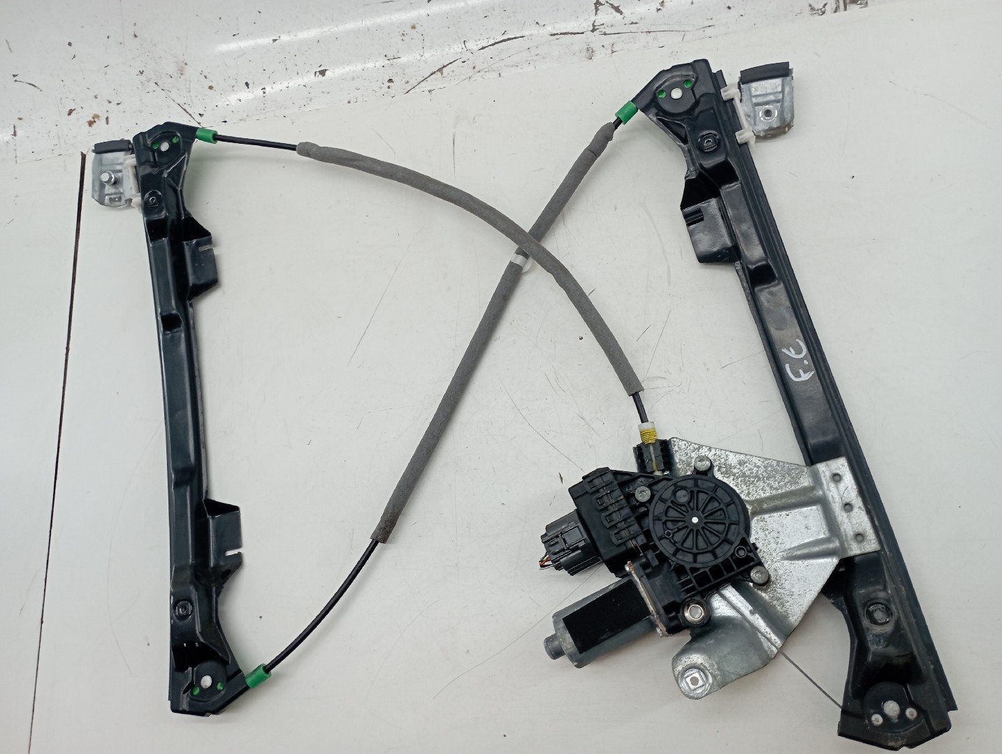 Motor e elevador de vidro frente esquerdo JAGUAR X-TYPE (X400) | 01 - 09