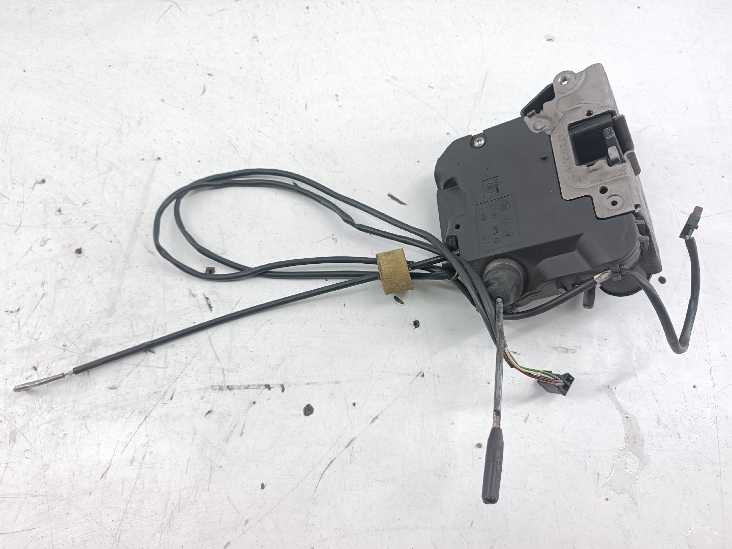 Fecho da Porta Frente Esquerdo MERCEDES-BENZ E-CLASS (W211) | 02 - 09