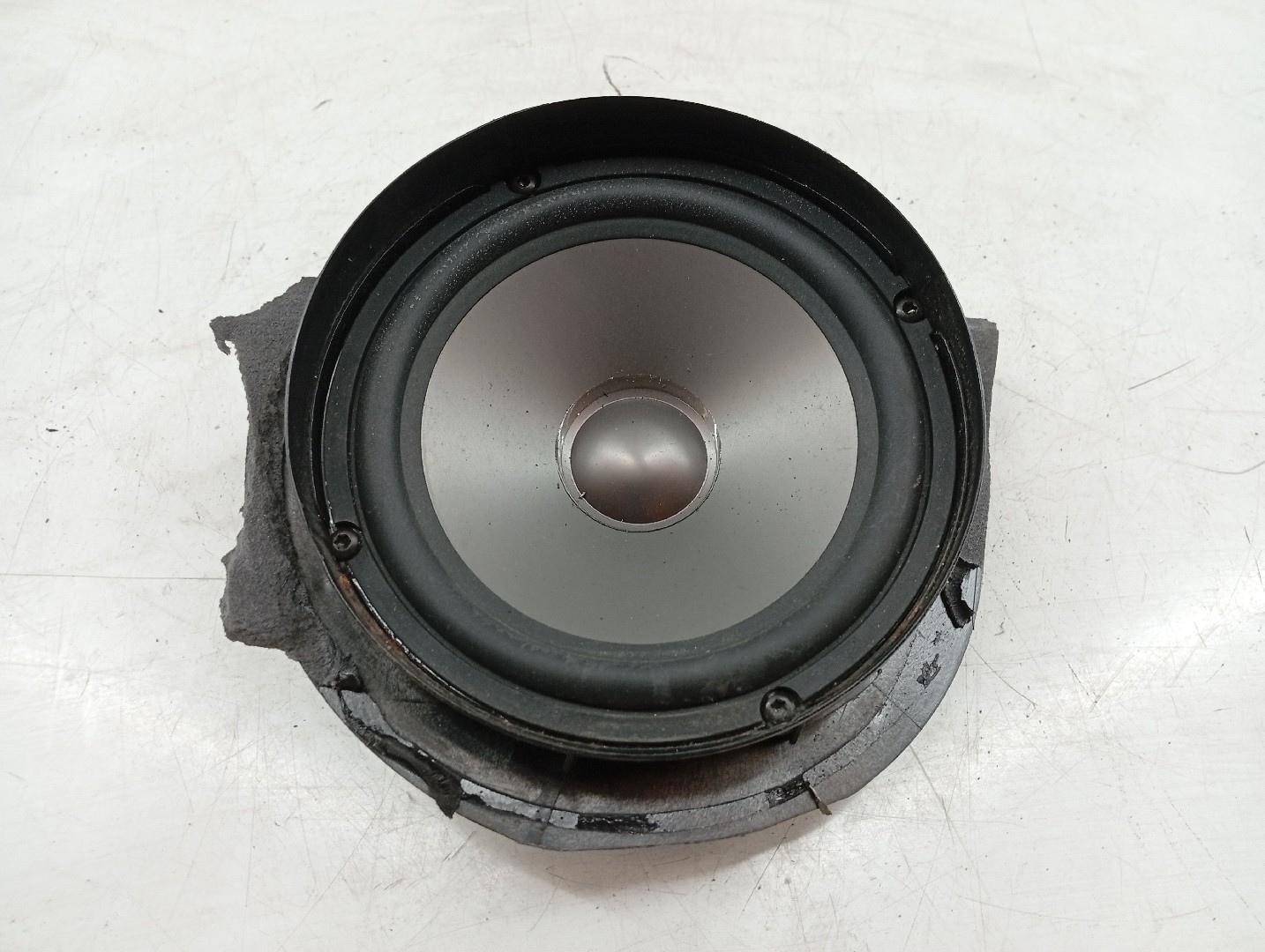 Coluna de som MERCEDES-BENZ E-CLASS (W211) | 02 - 09