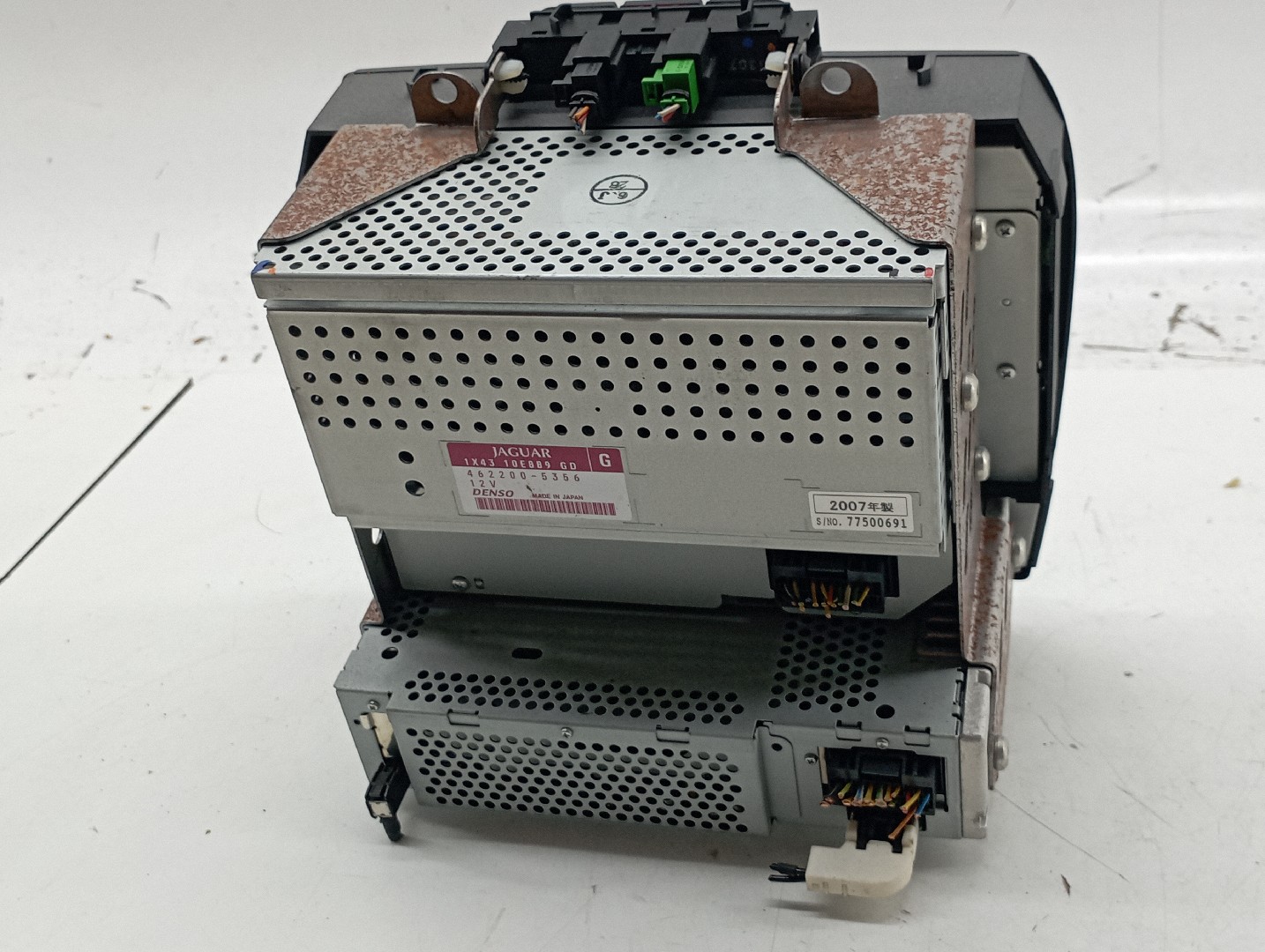 Auto-Rádio JAGUAR X-TYPE (X400) | 01 - 09 Imagem-1