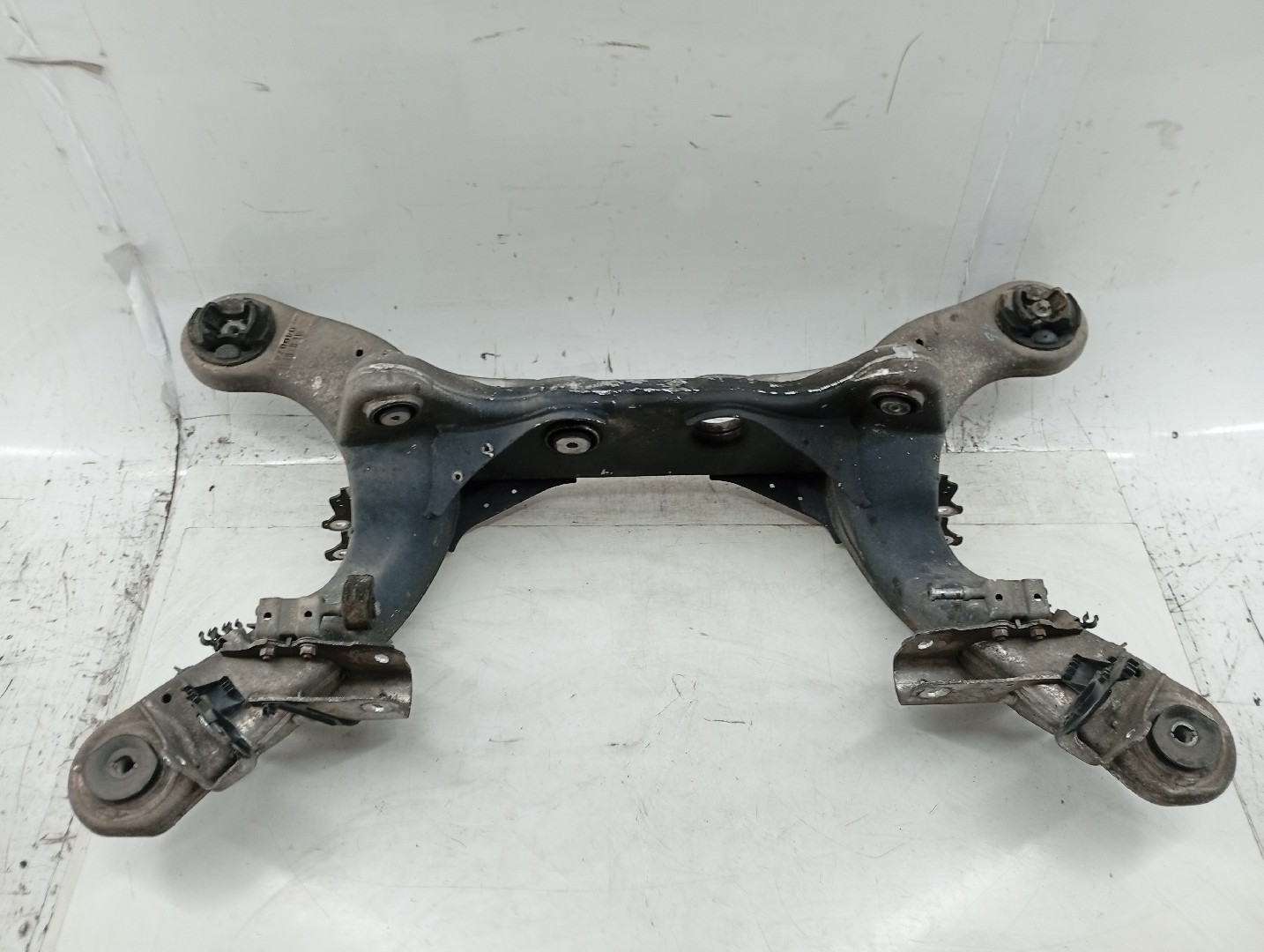 Charriot MERCEDES-BENZ E-CLASS T-Model (S211) | 03 - 09 Imagem-4