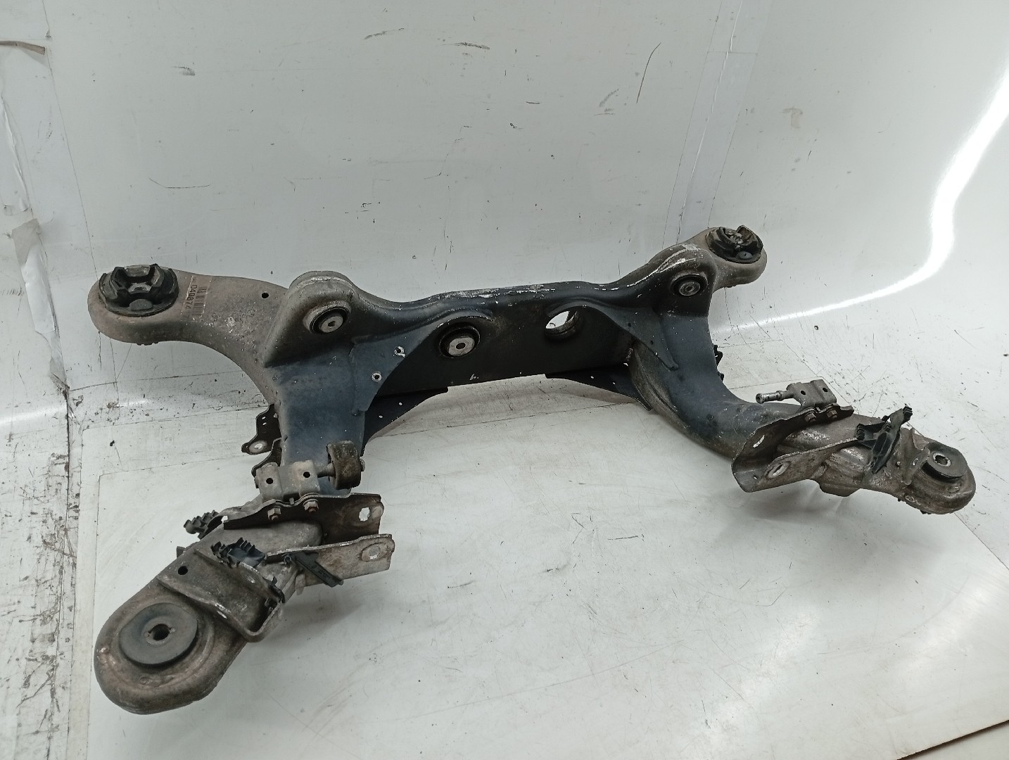 Charriot MERCEDES-BENZ E-CLASS T-Model (S211) | 03 - 09 Imagem-5