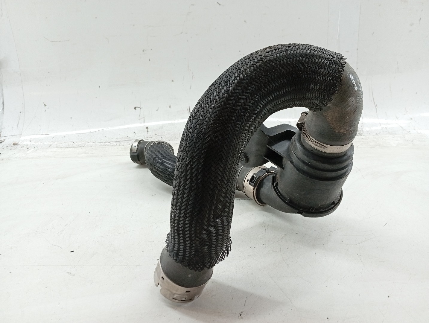 Tubagem do Intercooler PEUGEOT 508 II (FB_, FH_, F3_) | 18 -  Imagem-1