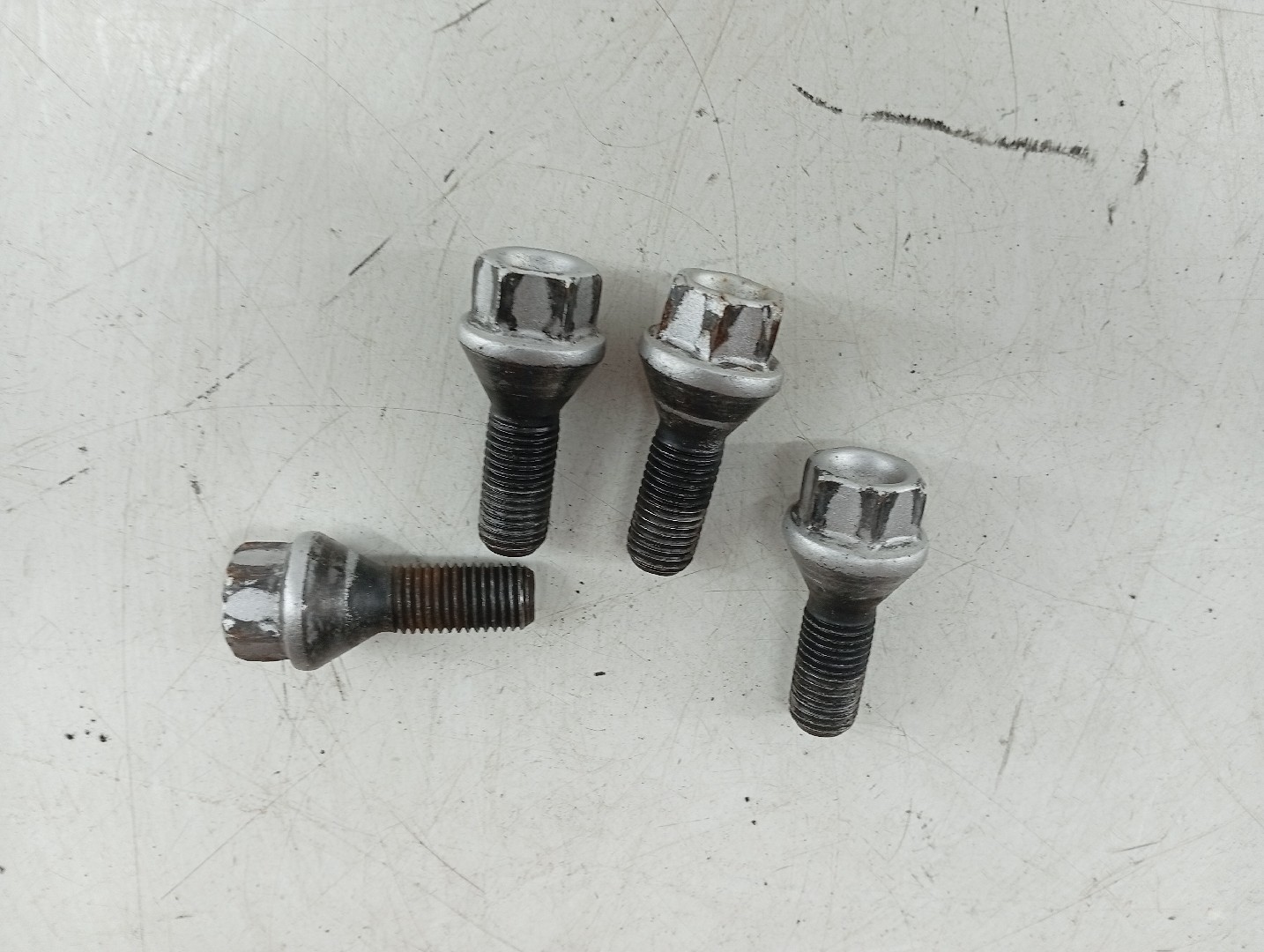 Pernos BMW 3 Coupé (E92) | 05 - 13 Imagem-3