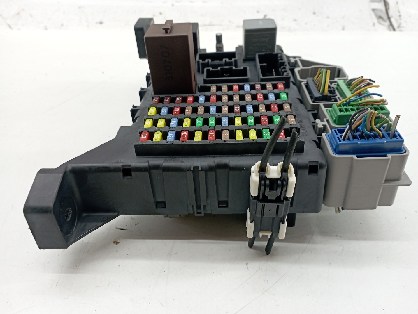 Caixa de fusíveis e relés JAGUAR X-TYPE (X400) | 01 - 09 Imagem-5