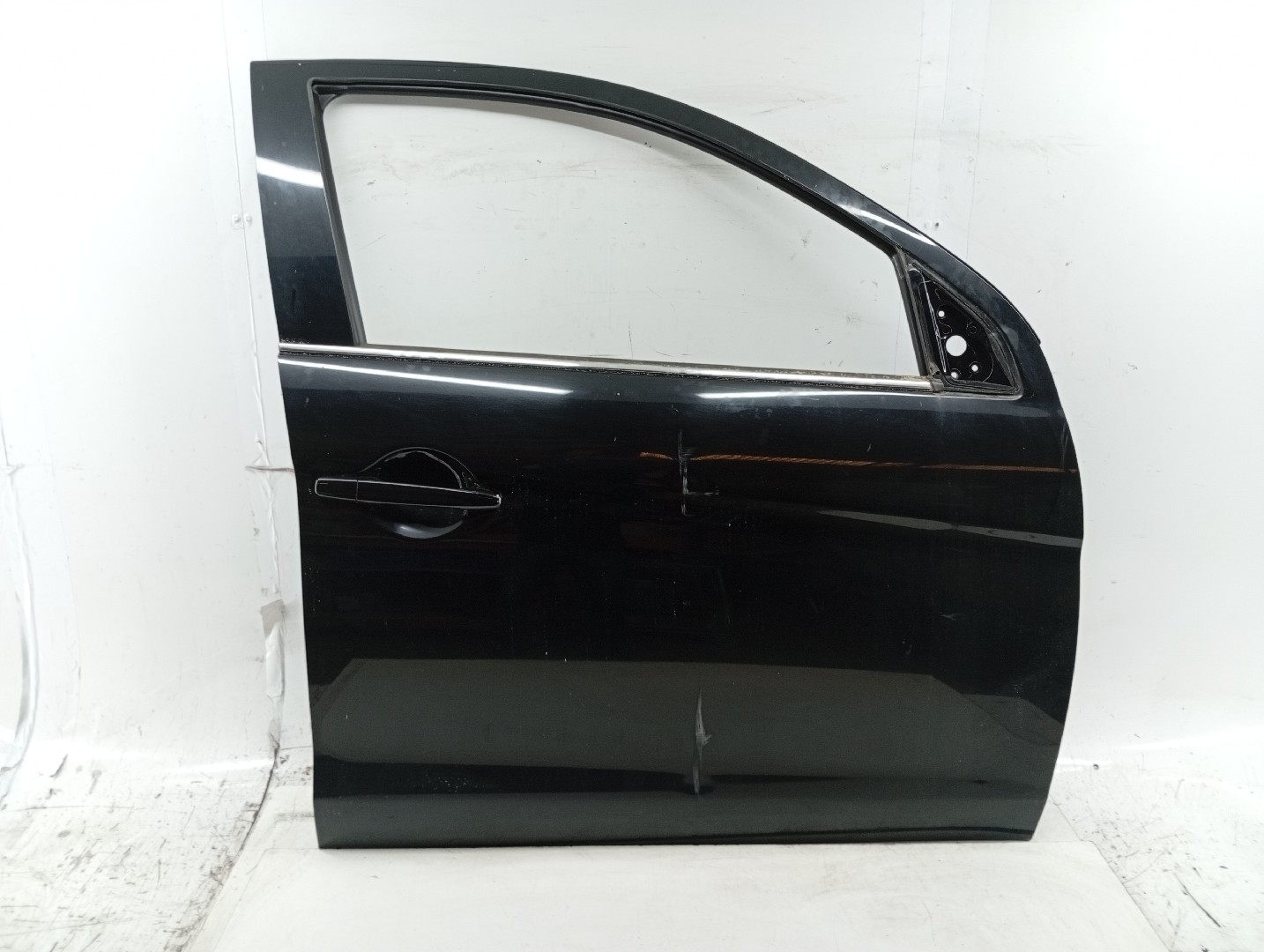 Porta Frente Direita MITSUBISHI ASX (GA_W_) | 09 -  Imagem-1