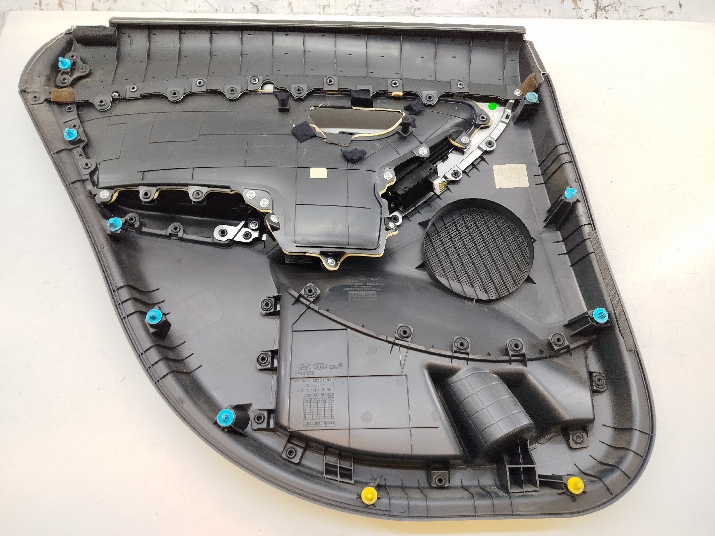 Quartela de porta trás direita HYUNDAI i30 (GD) | 11 -  Imagem-6