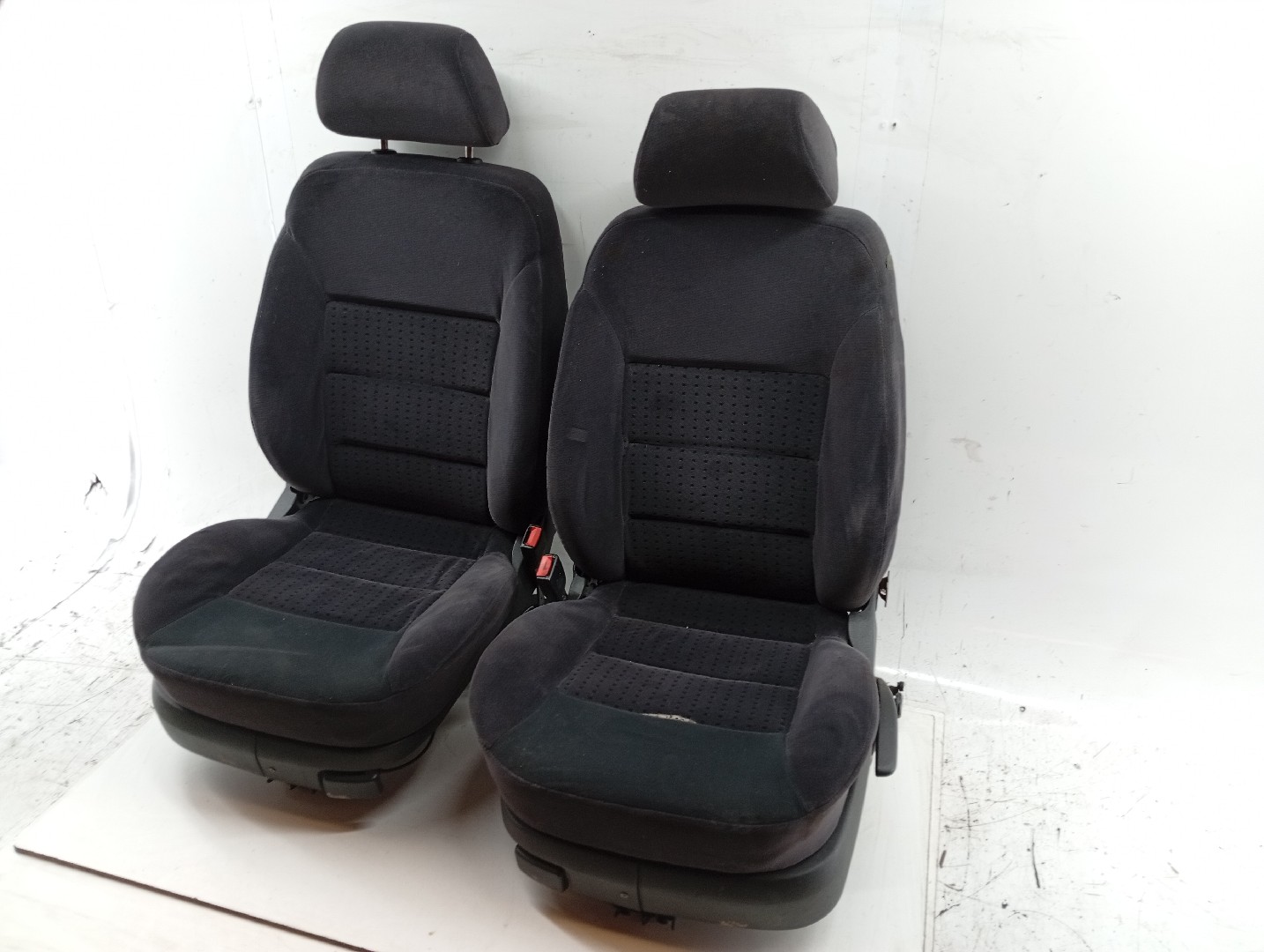 Conjunto de bancos com airbags VOLKSWAGEN GOLF IV (1J1) | 97 - 07 Imagem-14