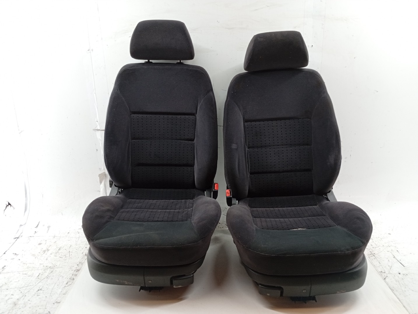 Conjunto de bancos com airbags VOLKSWAGEN GOLF IV (1J1) | 97 - 07 Imagem-17