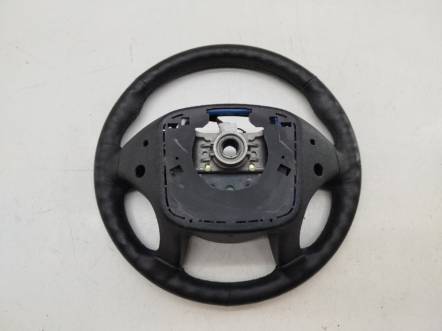 steering wheel HYUNDAI i30 (GD) | 11 -  Imagem-4