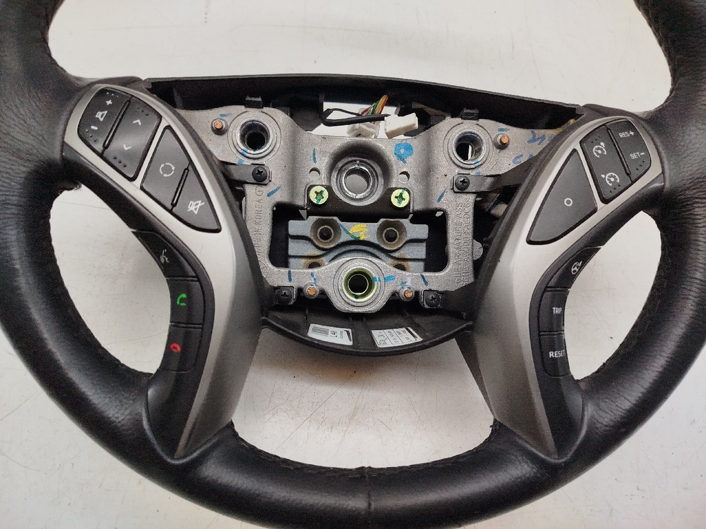 steering wheel HYUNDAI i30 (GD) | 11 -  Imagem-7