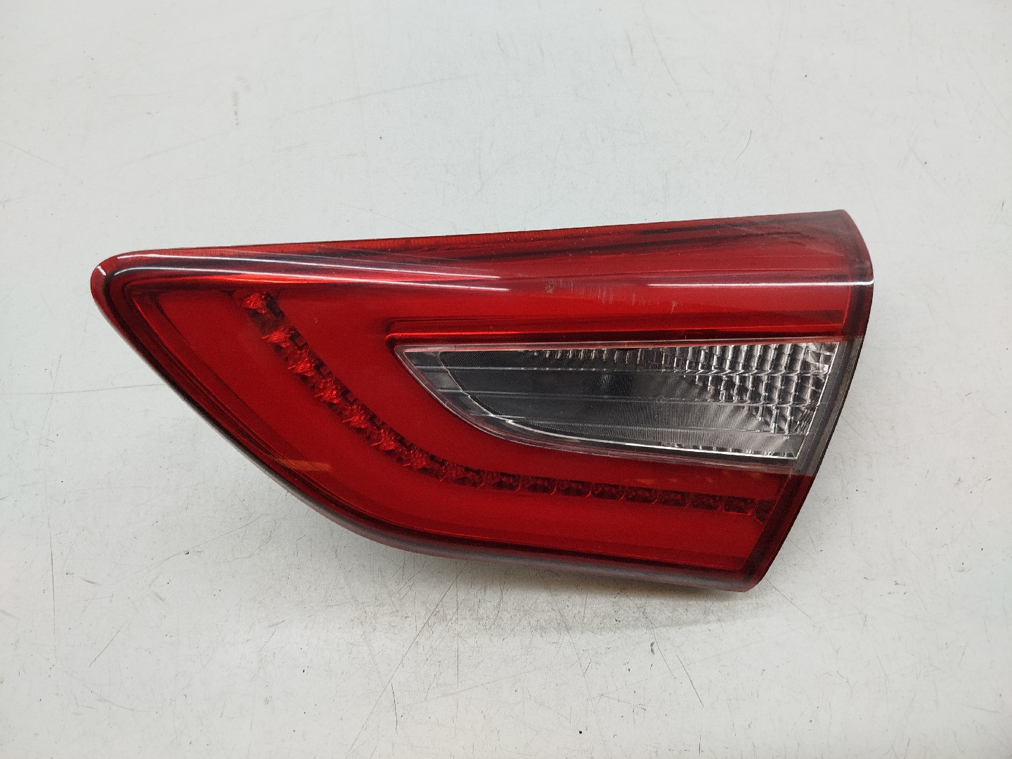 Farolim da Mala Direito HYUNDAI i30 (GD) | 11 - 