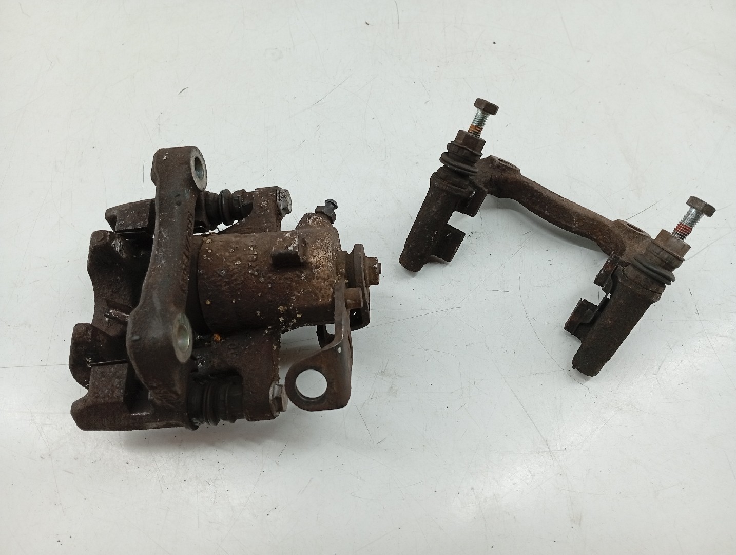 Pinça Travão Direita AUDI A3 (8L1) | 96 - 06