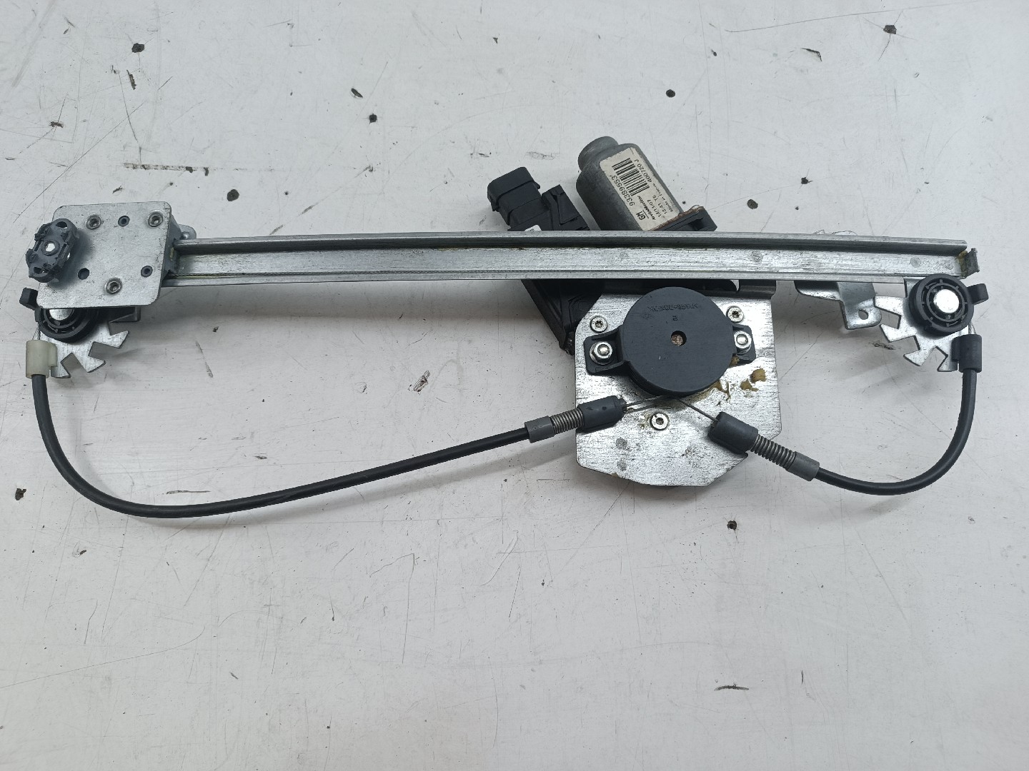 Motor e elevador de vidro trás esquerdo OPEL MERIVA A Veículo multiuso (X03) | 03 - 10