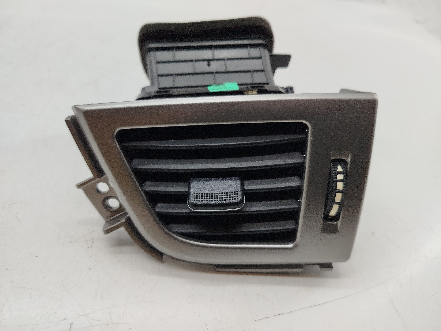Difusor de ar direito HYUNDAI i30 (GD) | 11 - 
